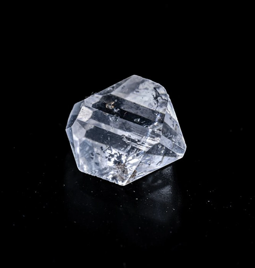 RAREST Herkimer Diamond — 2.80 carats Exceptional clarity...