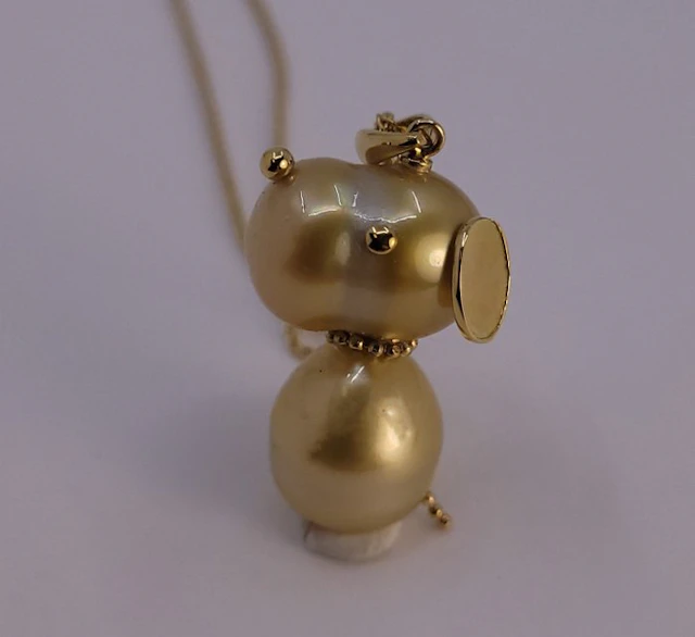 Necklace with pendant - 18 kt. Yellow gold, Deep Golden South Sea Pearls - Dog