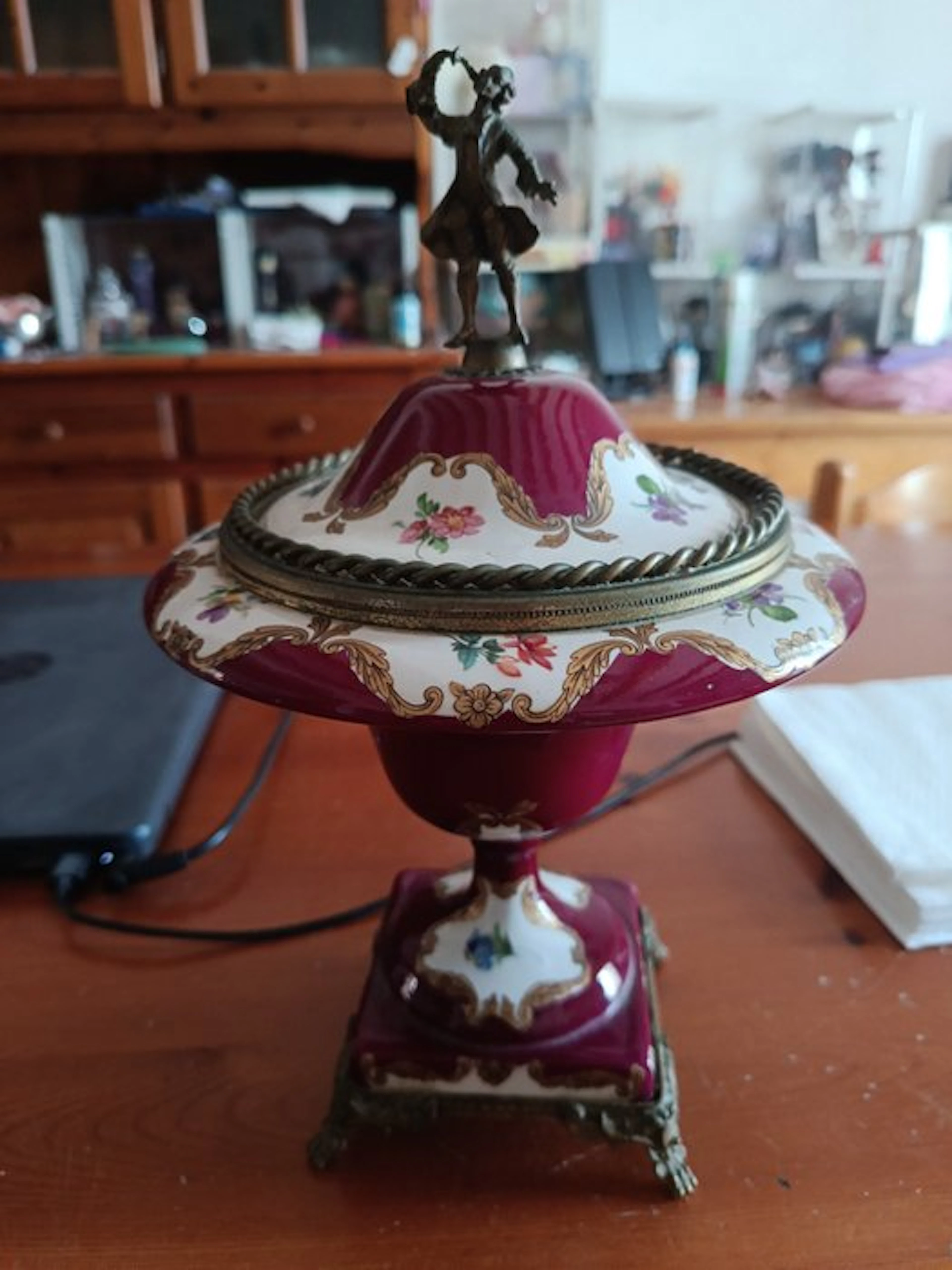Limoges - limoges - Centrepiece - Cast brass