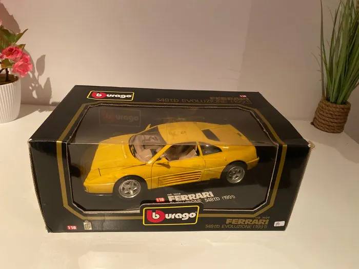 Modèle Réduit Ferrari 348 TB Evoluzione 1991 Burago 1/18 - Neuf Dans Sa Boîte