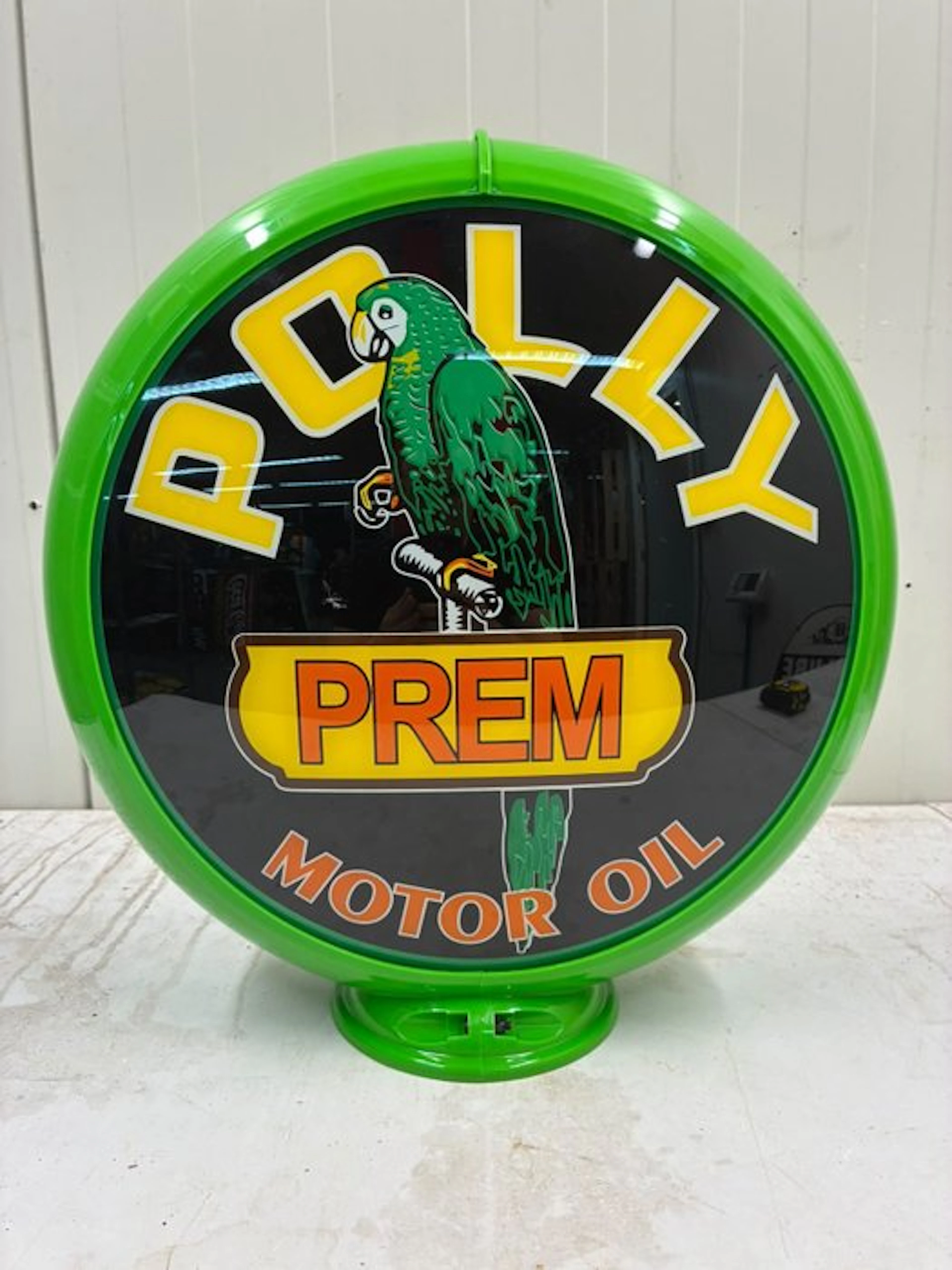 Petrol pump - Polly - Polly Prem Motor Oil – Glazen...