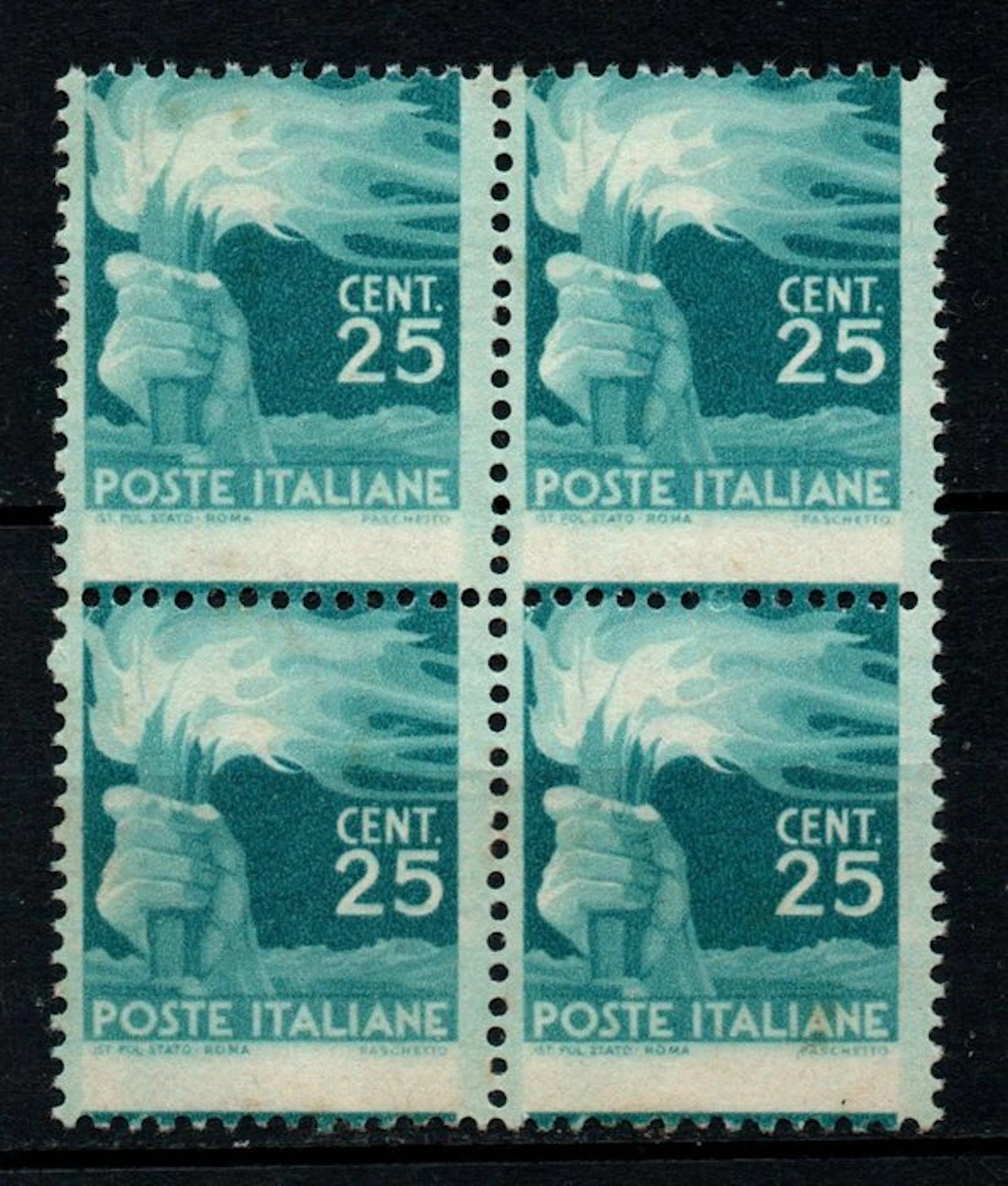 Italy 1945 - Block of four 25-cent stamps