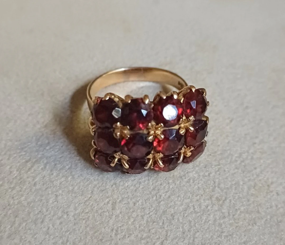 Ring - 18 kt. Yellow gold Garnet - Garnet - Alto Antiquariato - 18k Gold