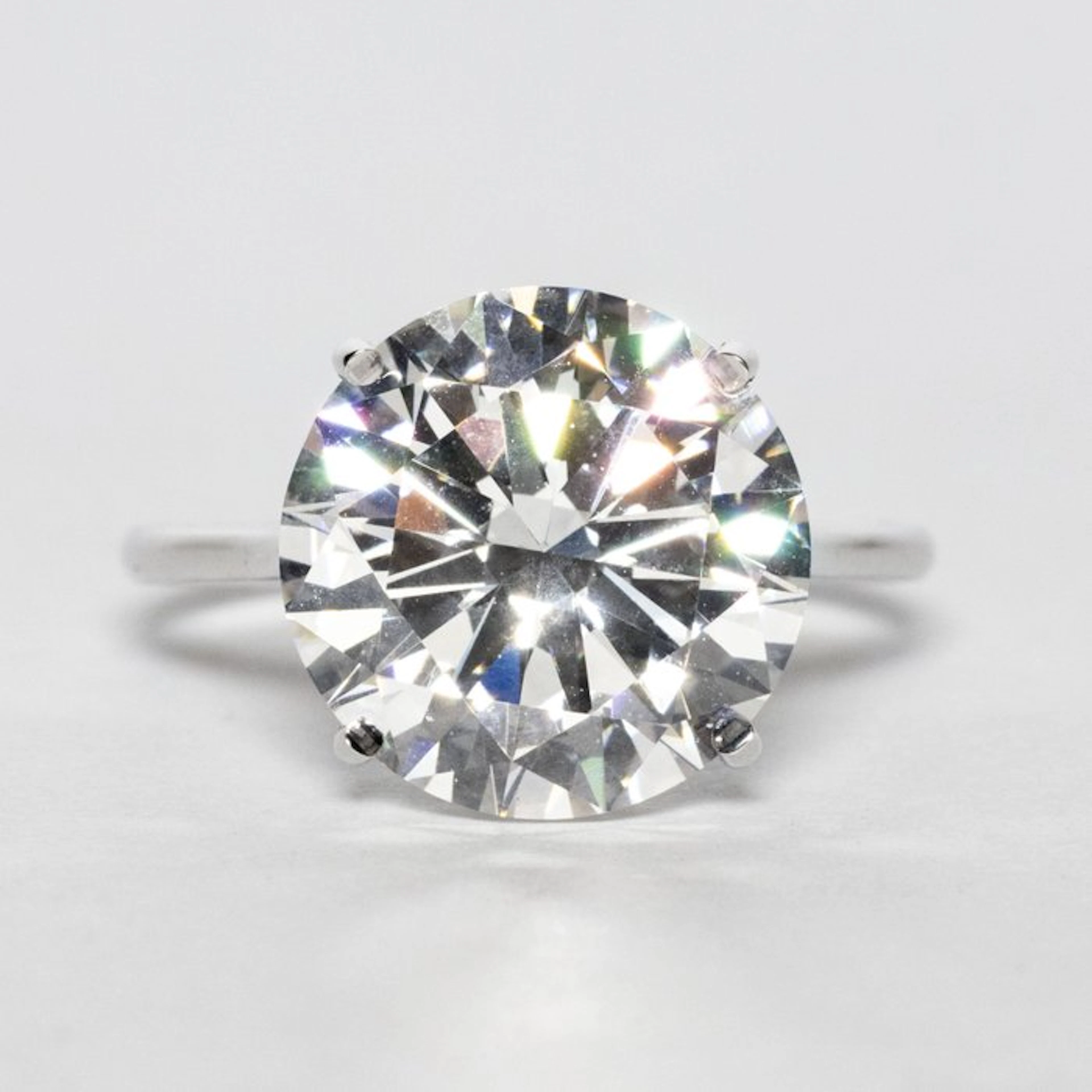 Engagement ring - 18 kt