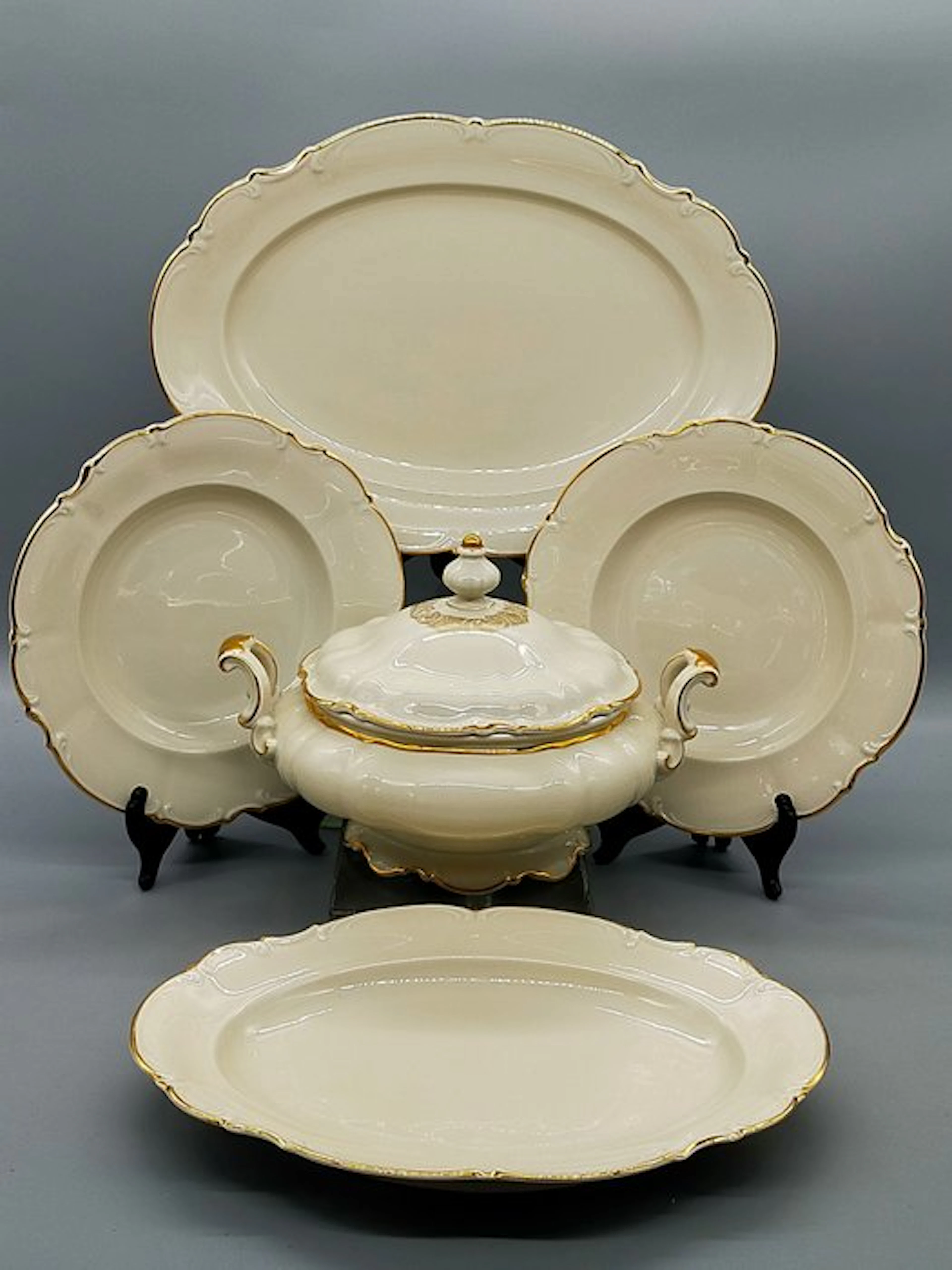 Dinner set - Hutschenreuther Selb Bavaria Porzellan...