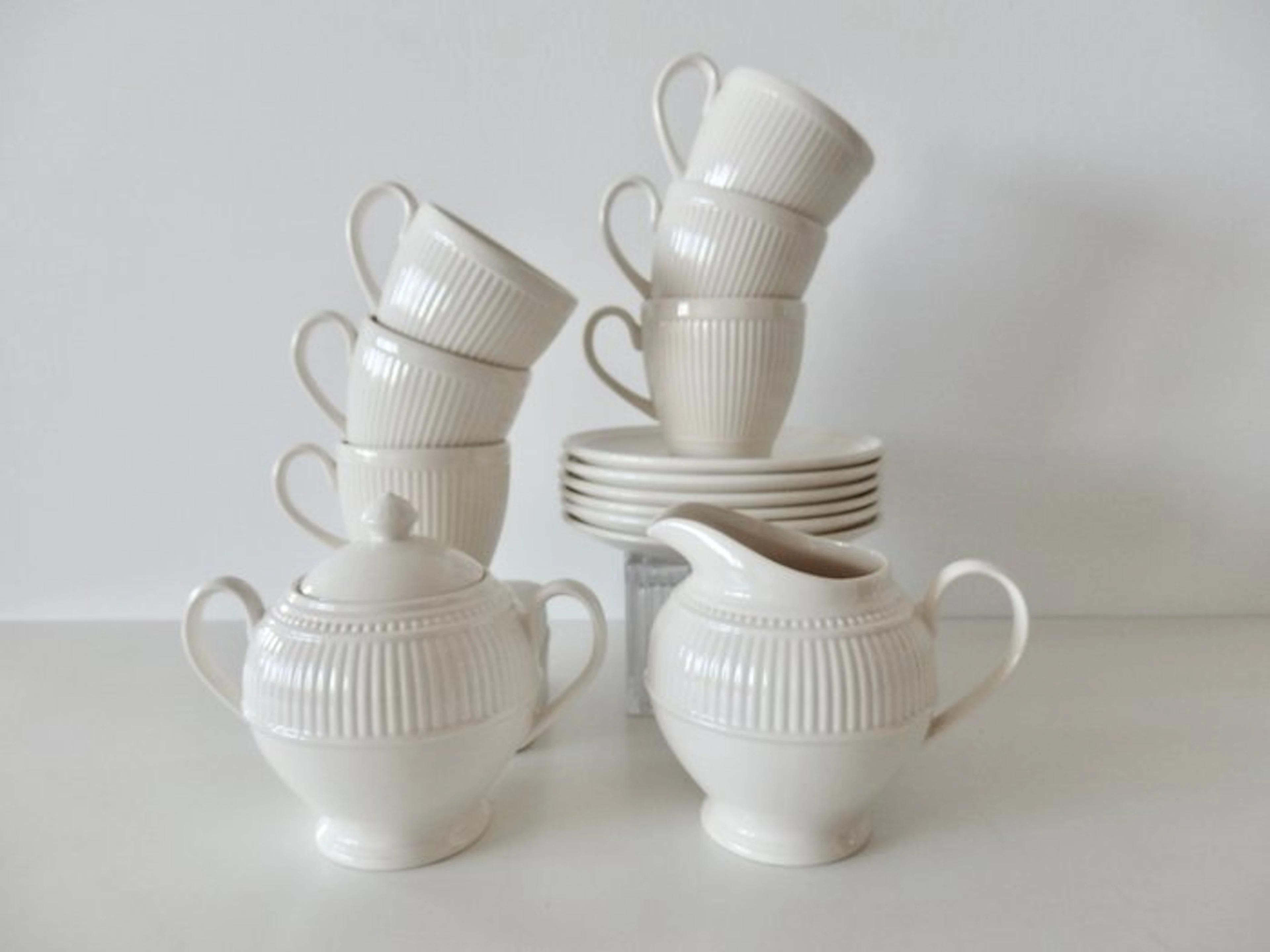 Wedgwood - Coffee and tea service (14) - Windsor - Porcelain