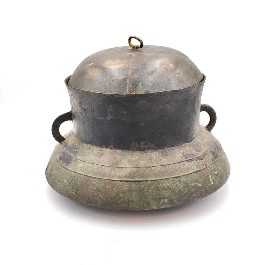 Ancient Indochinese Bronze Life Size Round Jar Pot w Cover - 195 mm