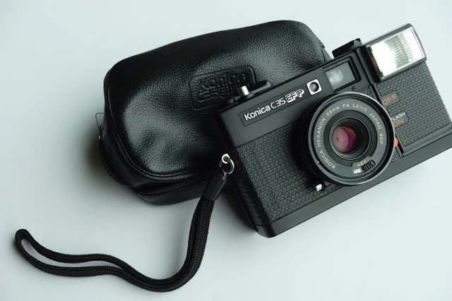 Konica C35 EFP + Konica Pocket 400 Analogue camera