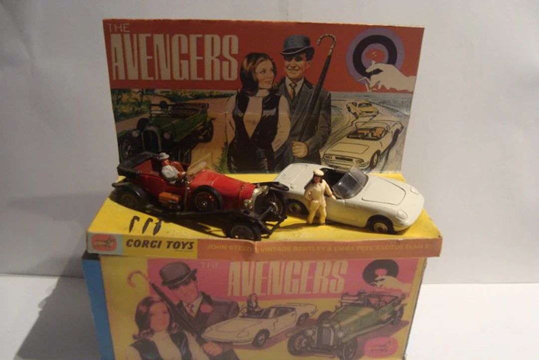 Corgi Toys 1:43 - Model car - Gift Set 40 The Avengers (rare)