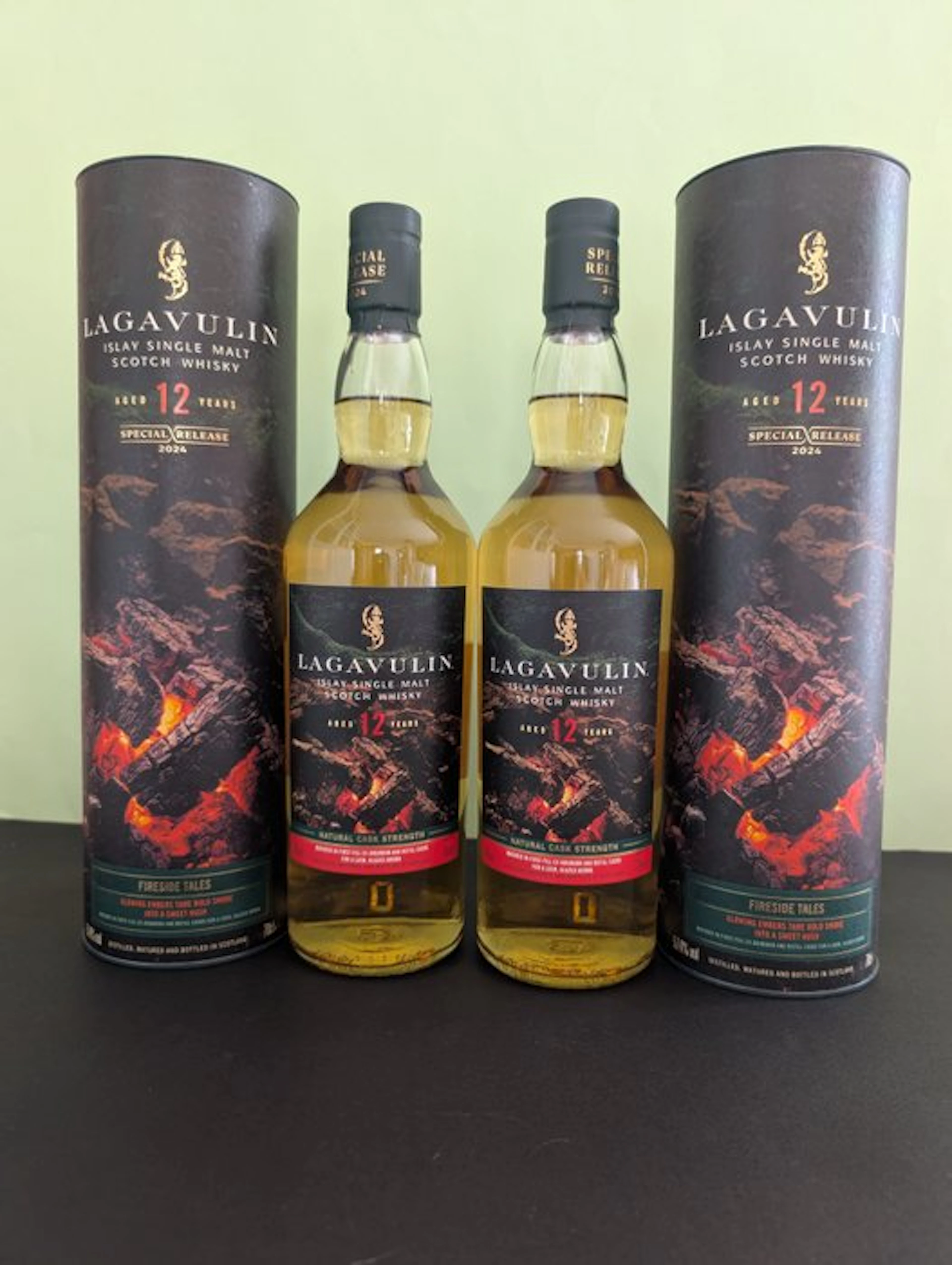 Lagavulin 12 years old Special Release 2024 - Natural...