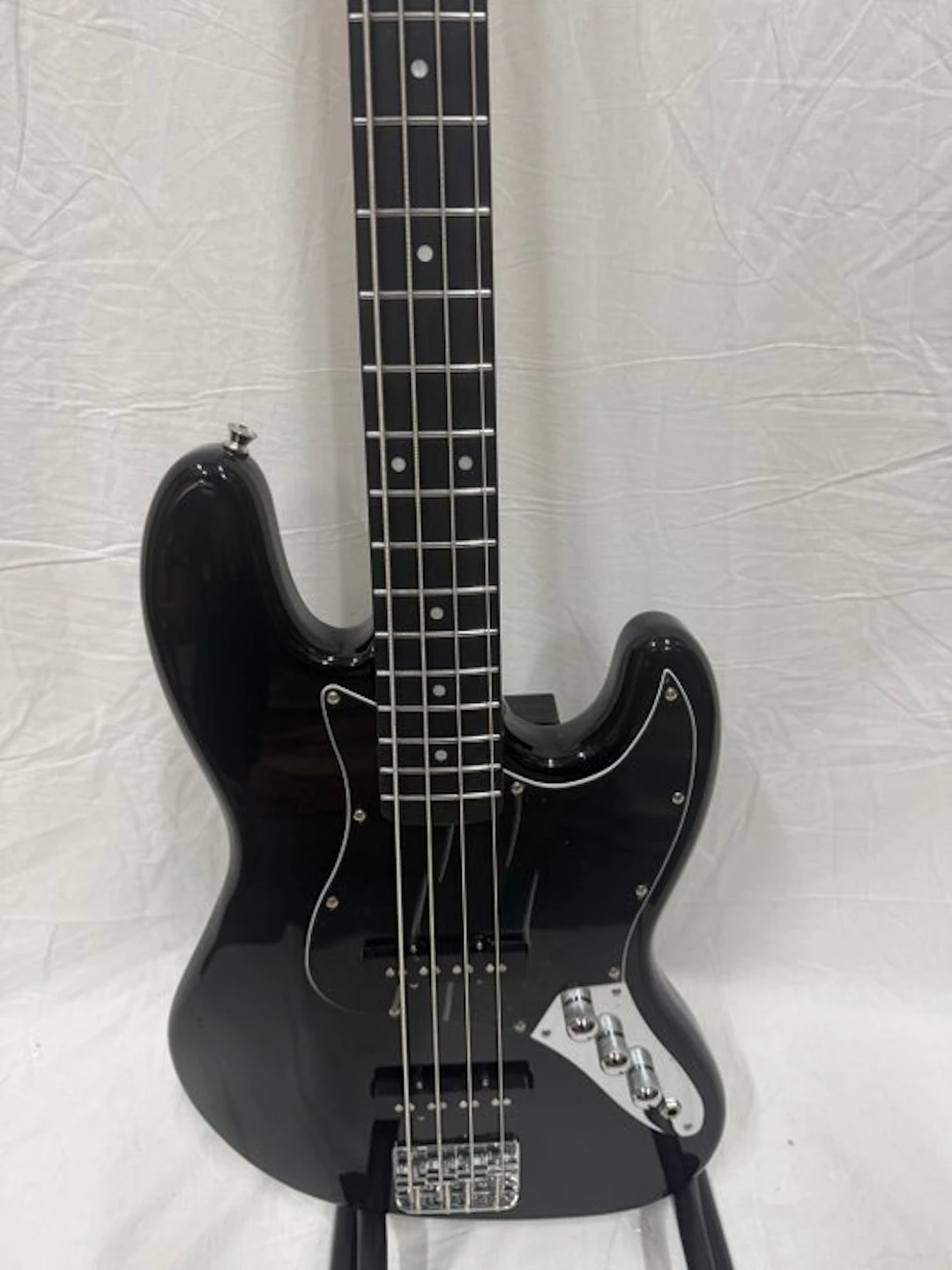 Lintage Guitars - BSR-01-BK (Black-on-Black) - - Electric...