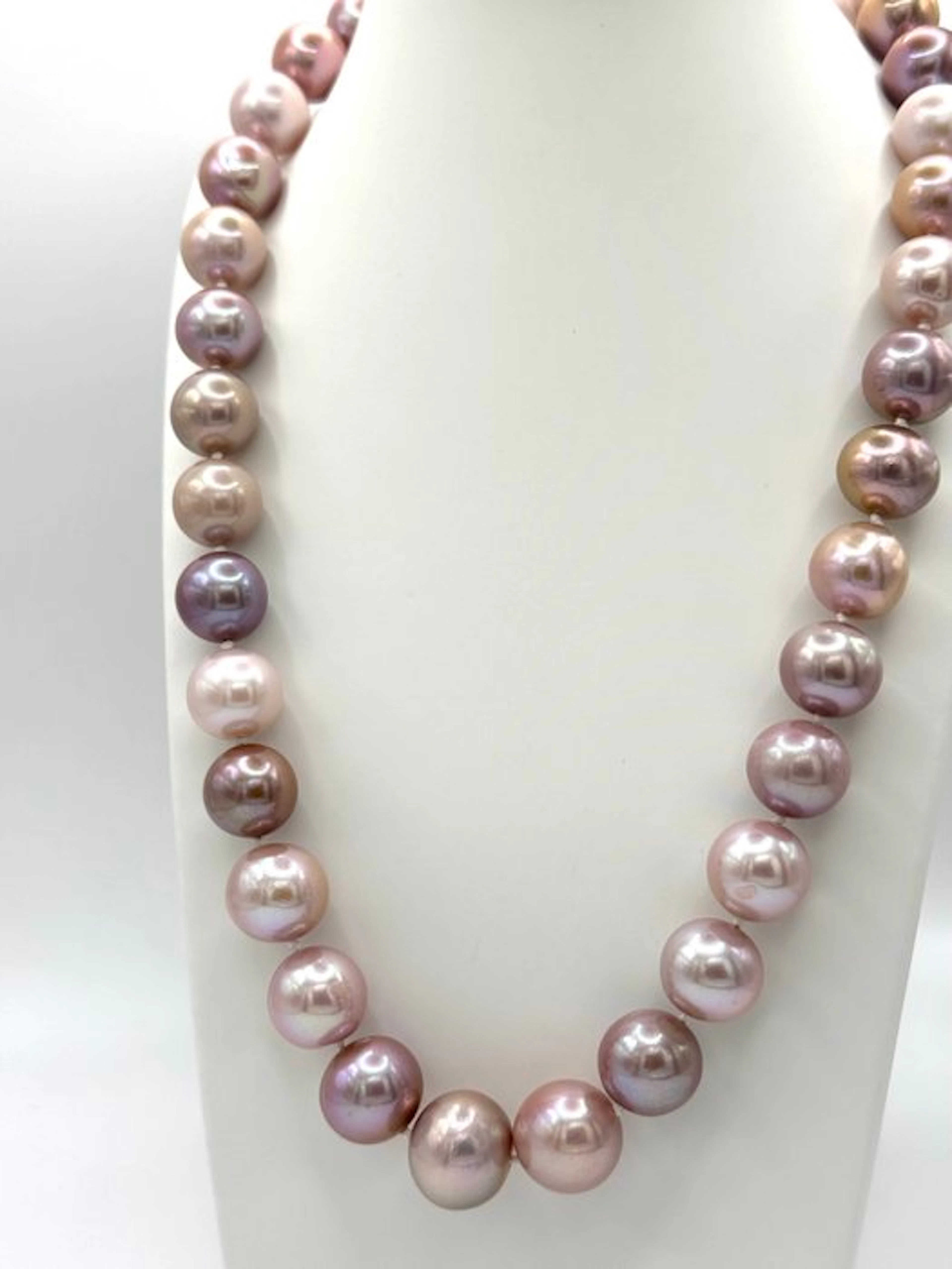 Collar necklace - 18 kt. White gold - 504.80ct. tw. Pearl