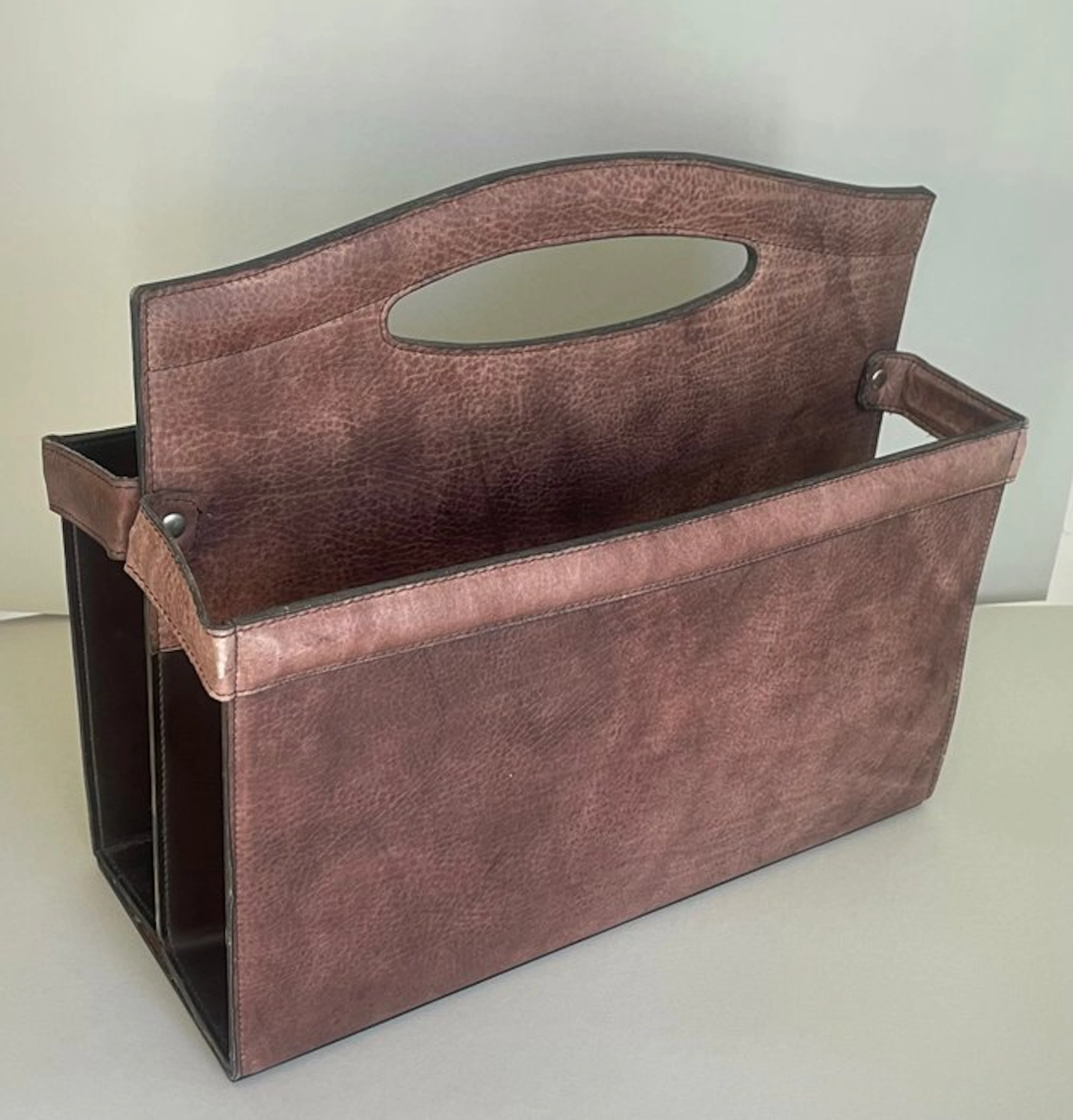 Magazine rack - Leather - Decorative 1970s