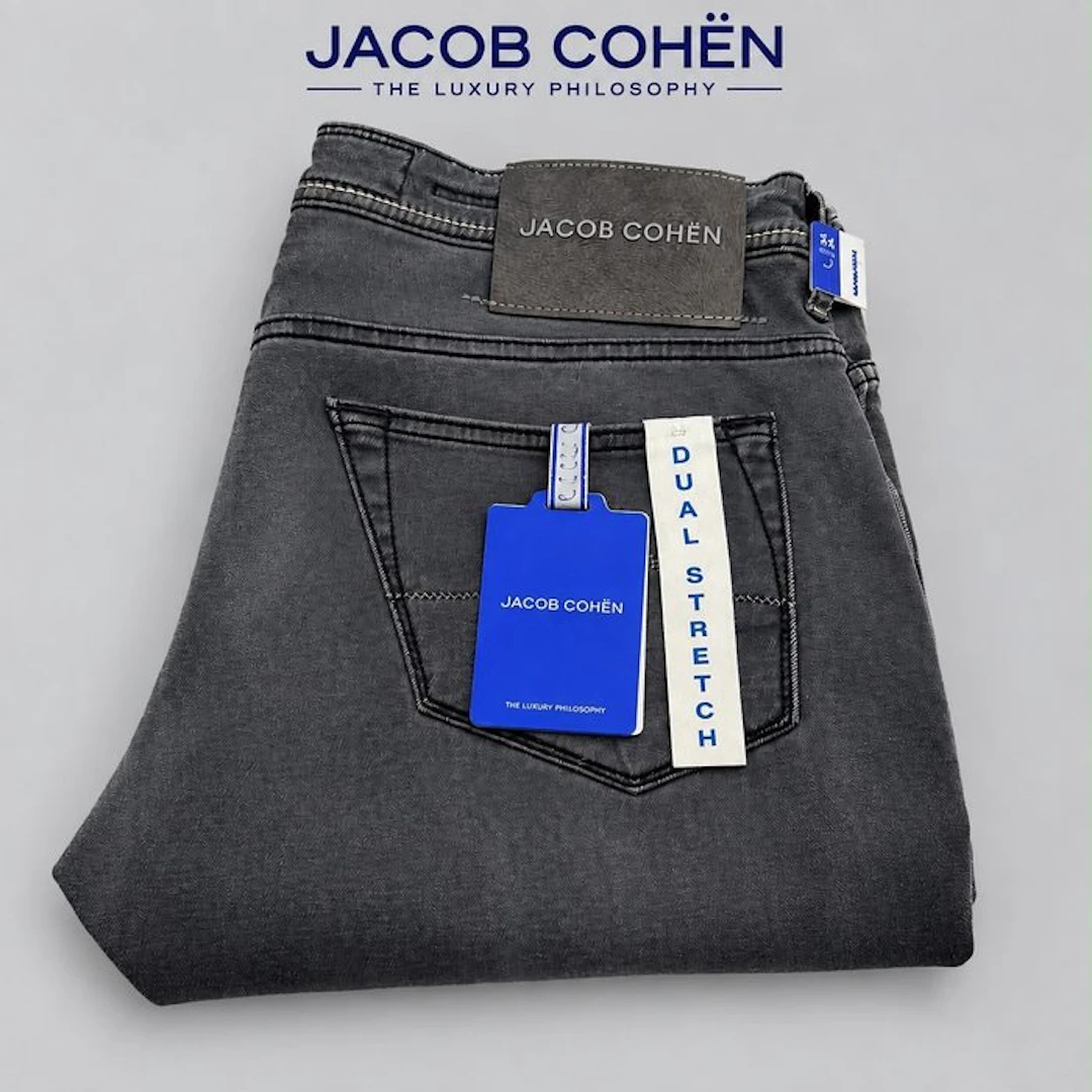 Jacob Cohen - Jeans - New with tags