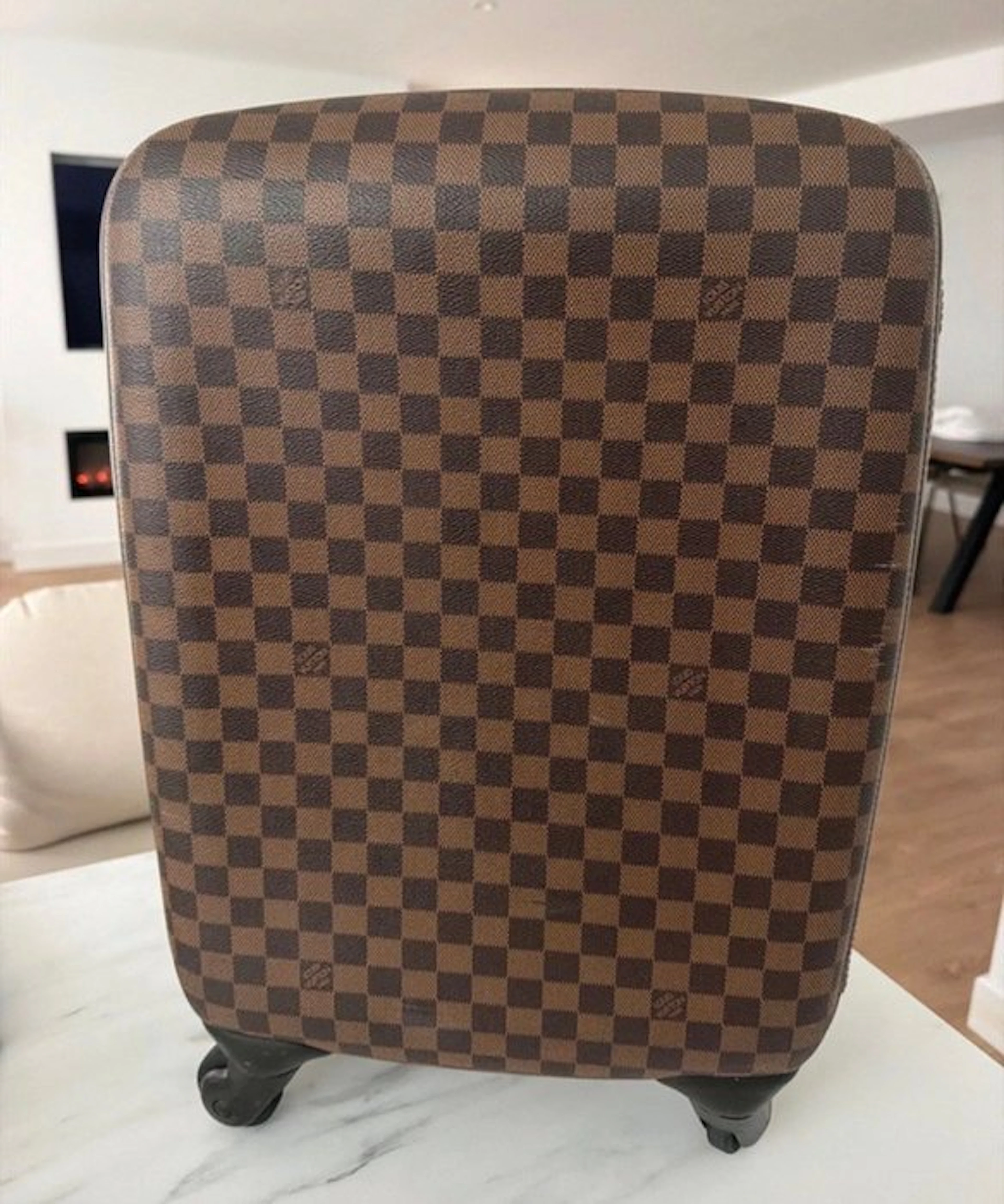 Louis Vuitton - Trolley suitcase