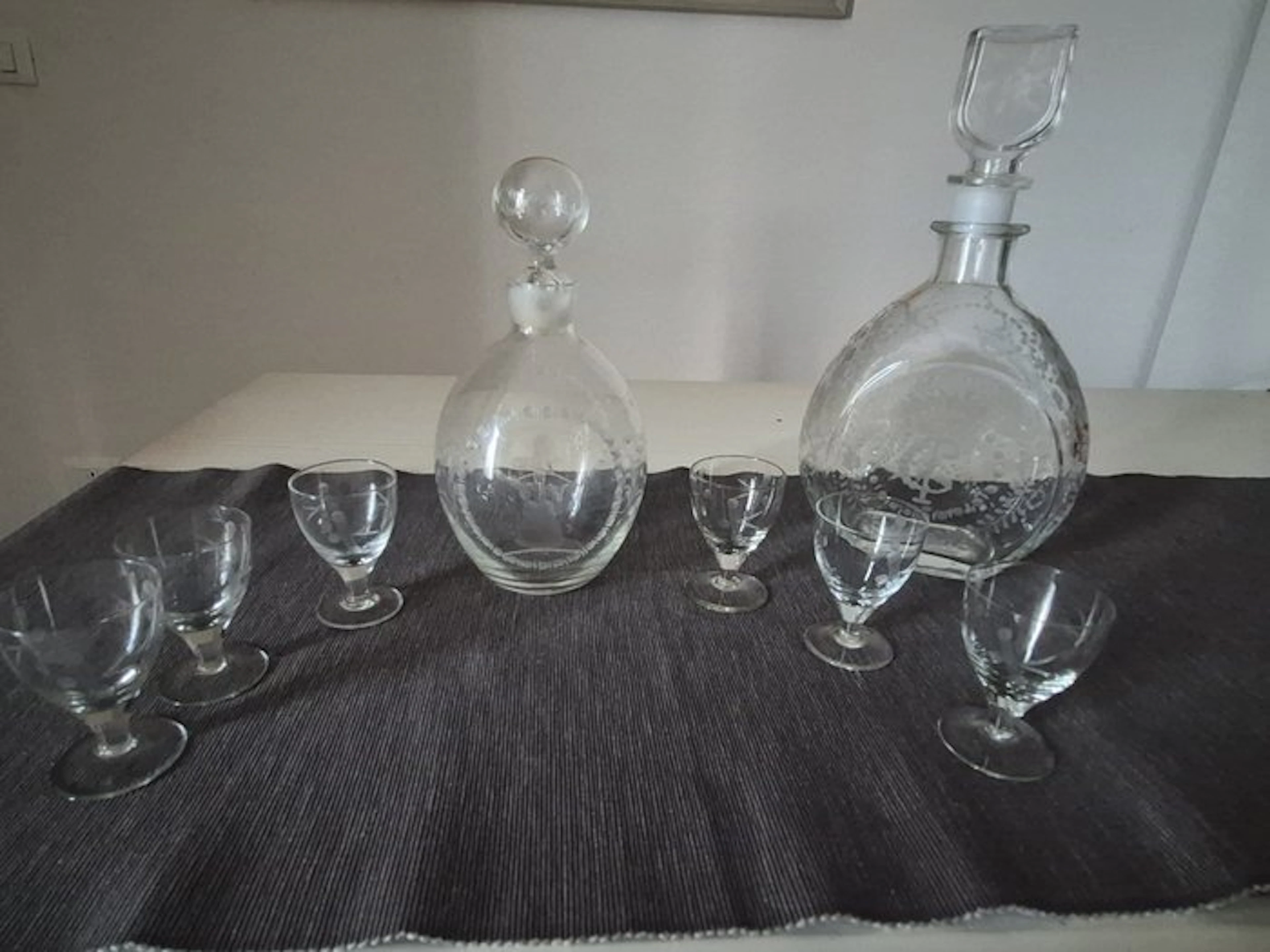 Bottle vase (8) - Glass