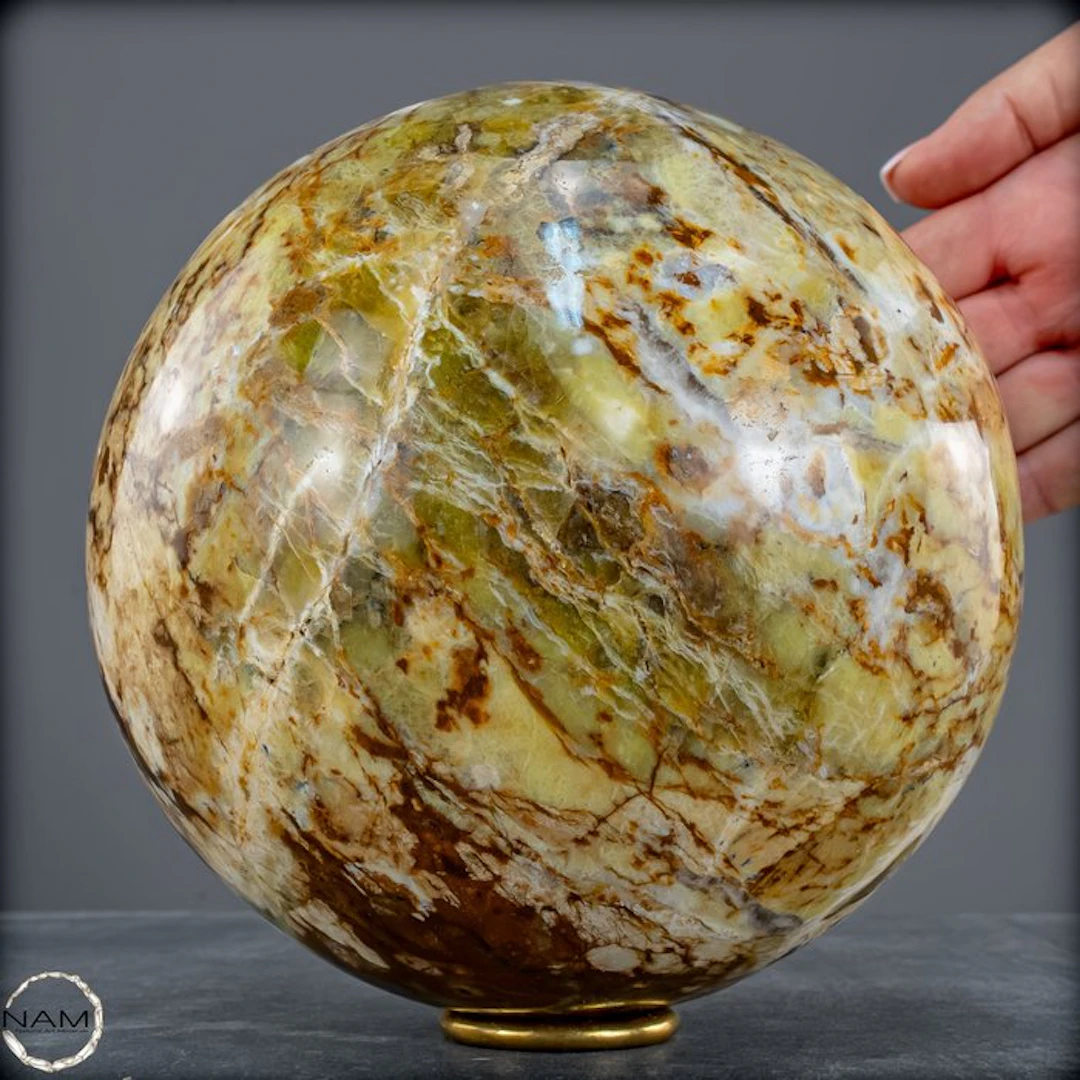Natural chrysoprase sphere – Lively greens in natural motion- 5075.18 g