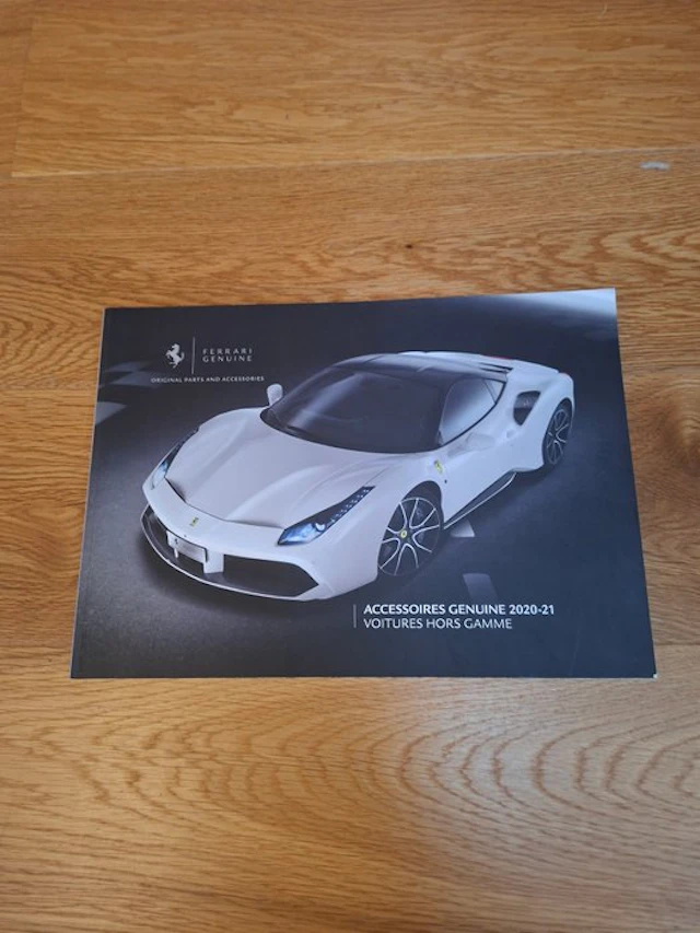 Ferrari - ACCESSOIRES GENUINE 2020-21 VOITURES HORS GAMME - 2020-2021