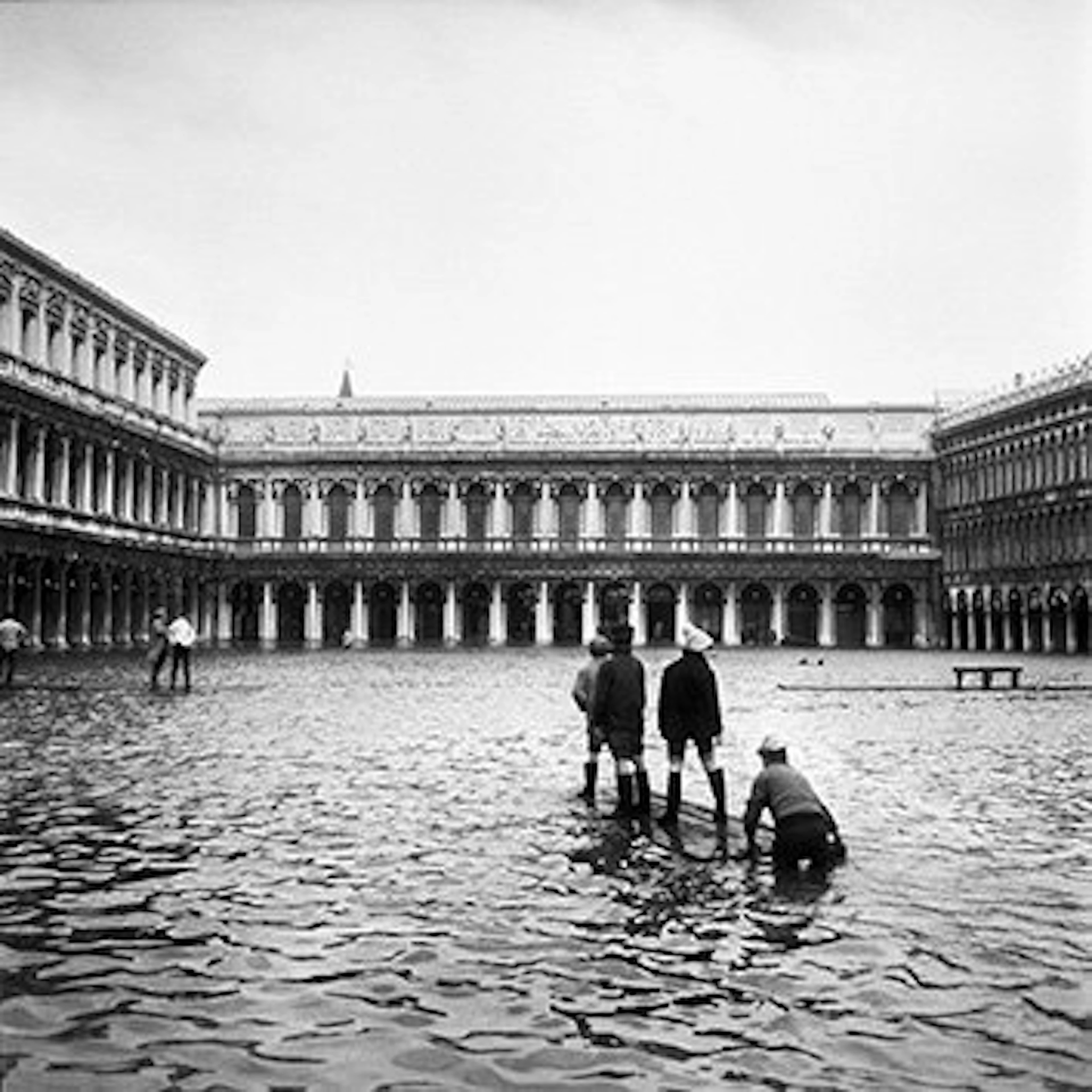Camerapohoto Epoche/Vittorio Pavan - 10-Ragazzi in...