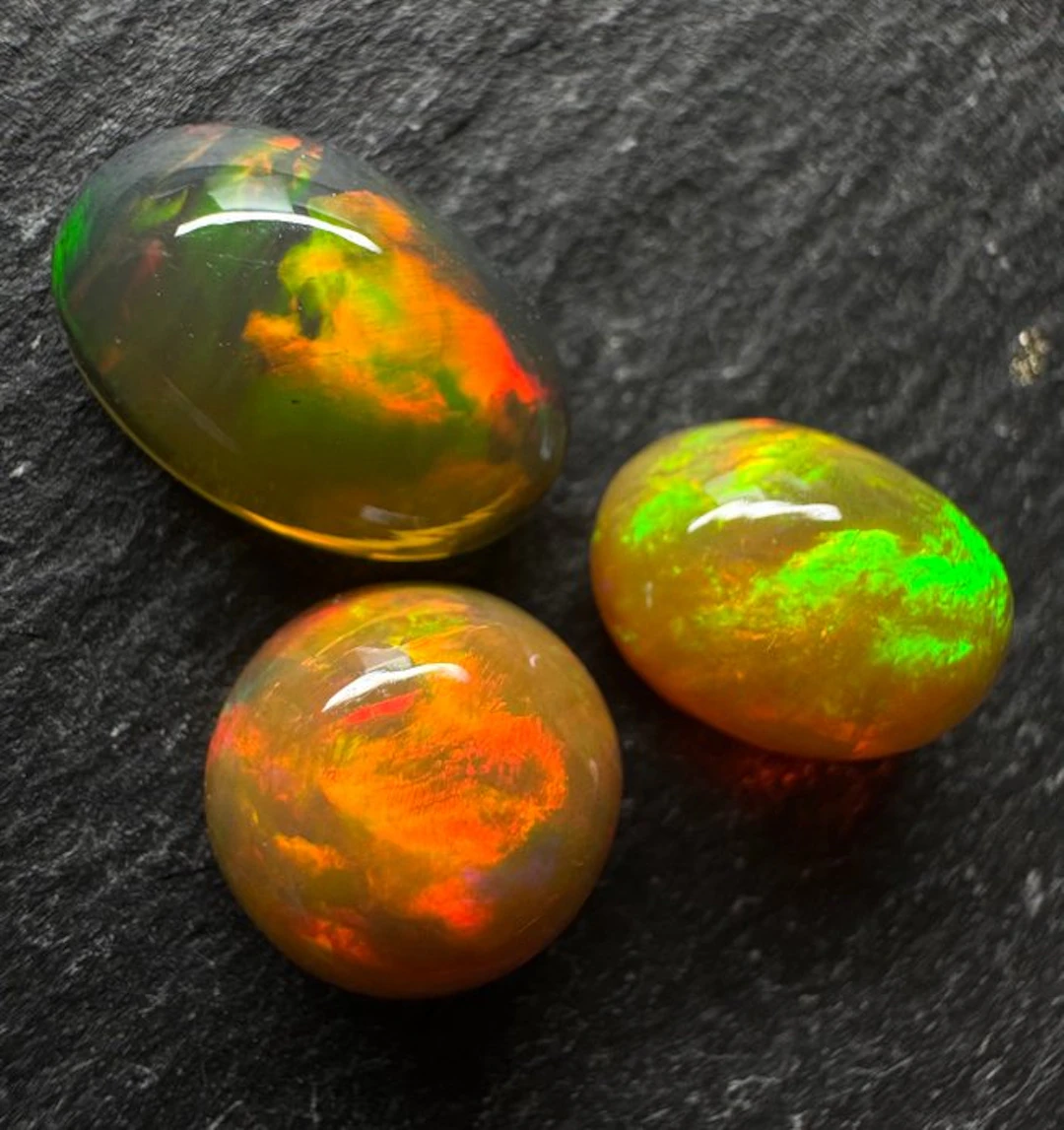 Opal Cabochons- 1.35 g - (3)