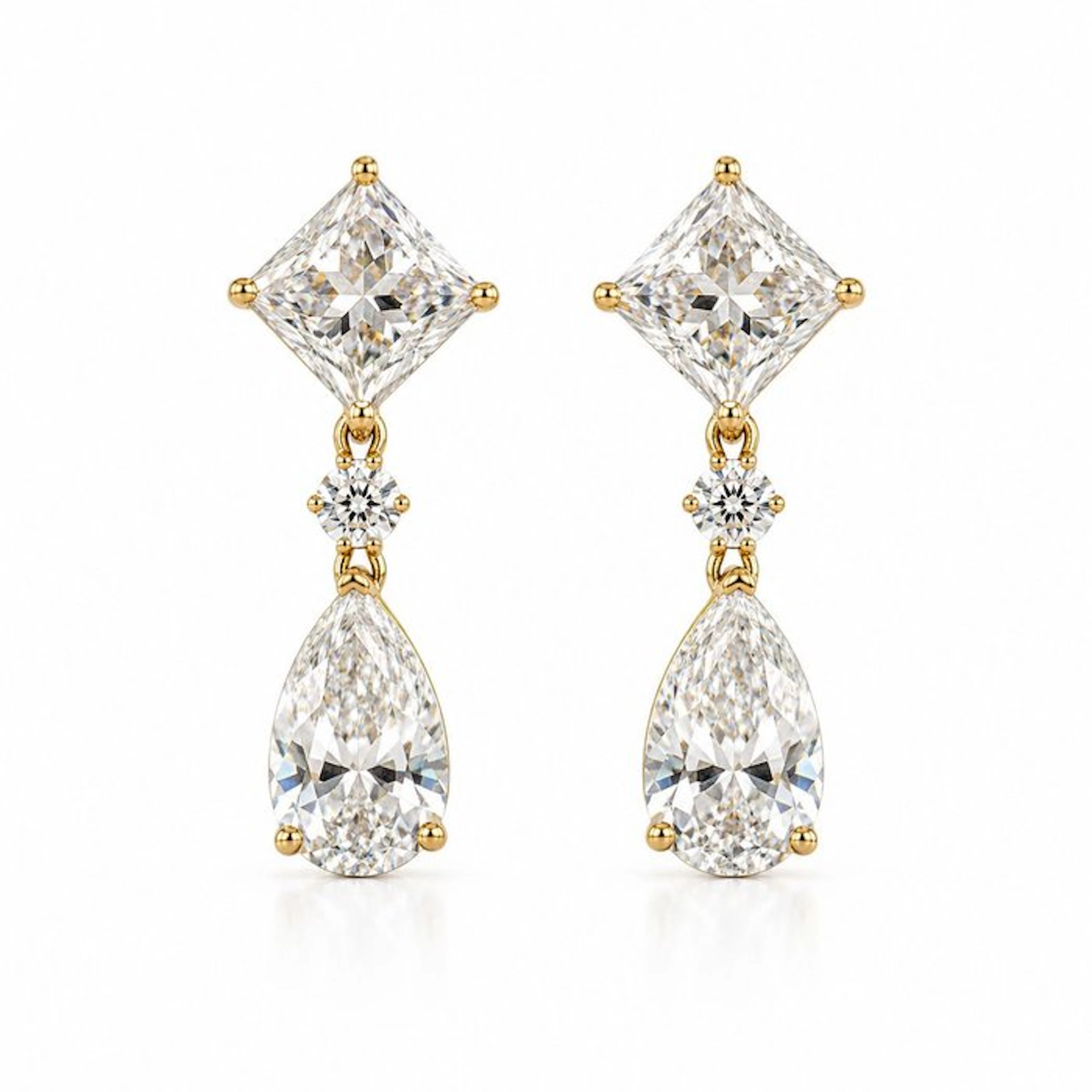 Earrings - 14 kt. Yellow gold - 11.05ct. tw. Diamond (Lab-grown) - Diamond