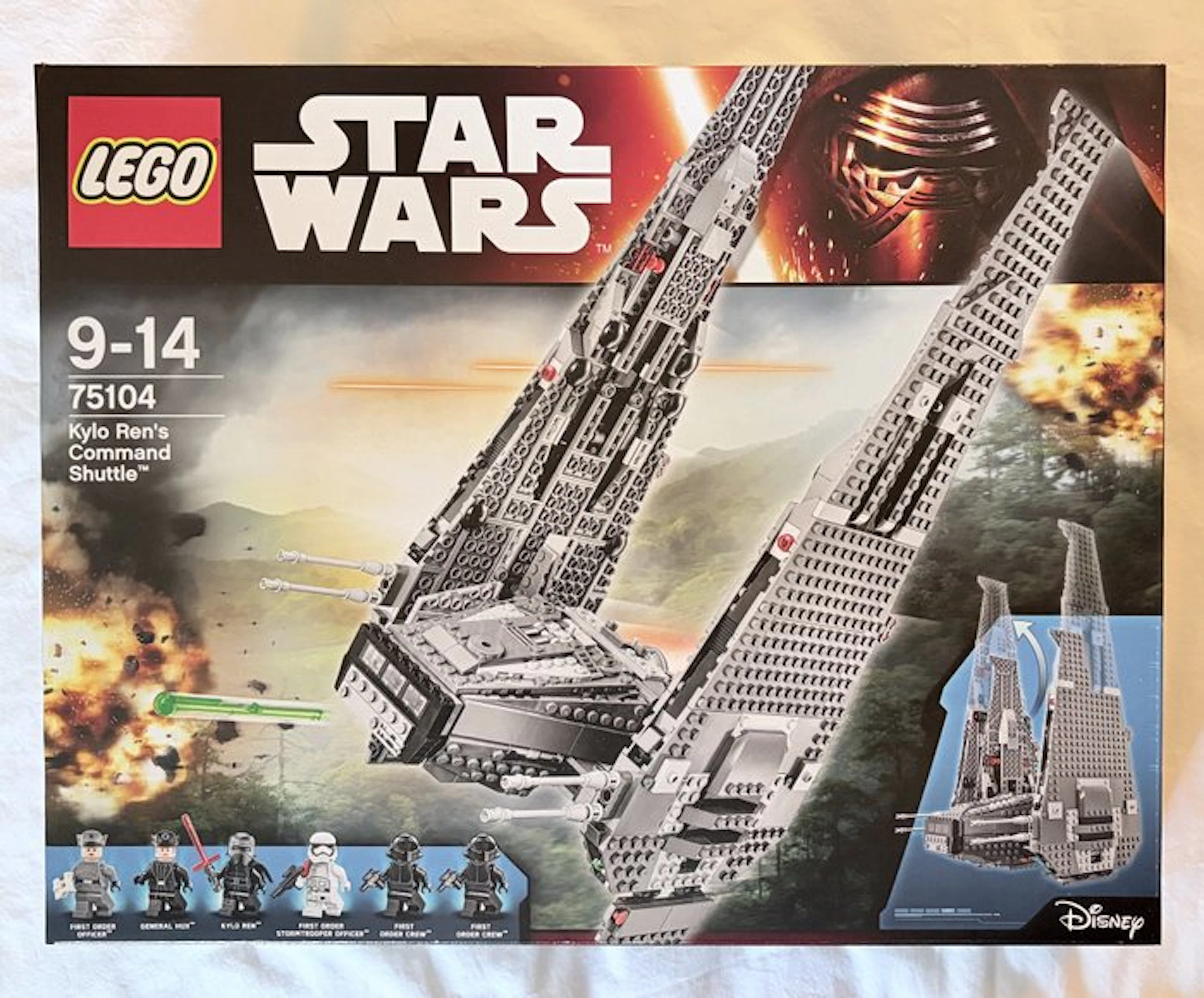LEGO Set - 75104 - Star Wars - Navette de commandement de Kylo Ren