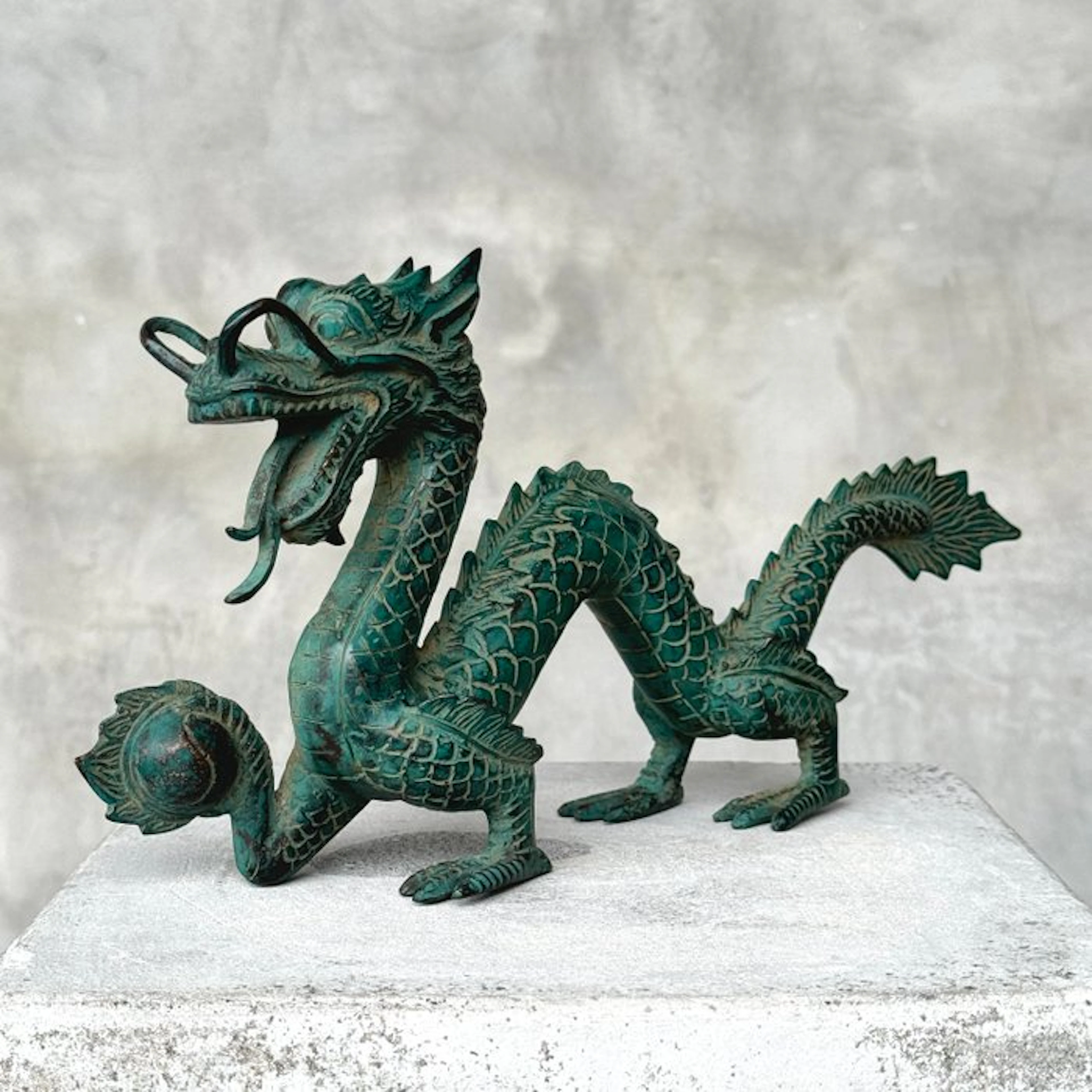 Sculpture, NO RESERVE PRICE - Chinese Dragon Sculpture - 12 cm - Bronze