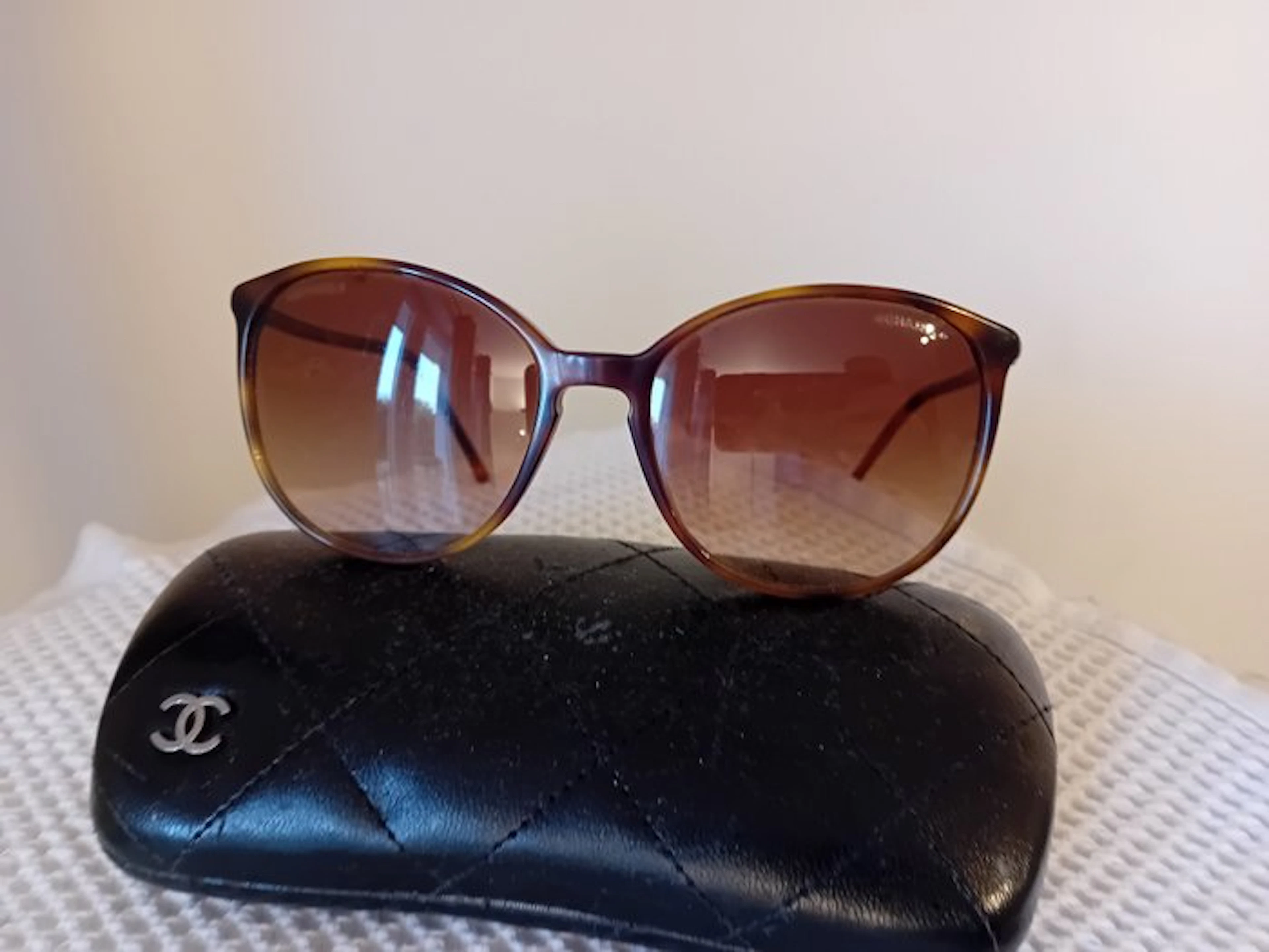 Chanel - Sunglasses