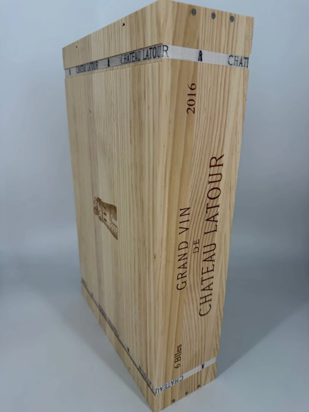 2016 Chateau Latour - Bordeaux