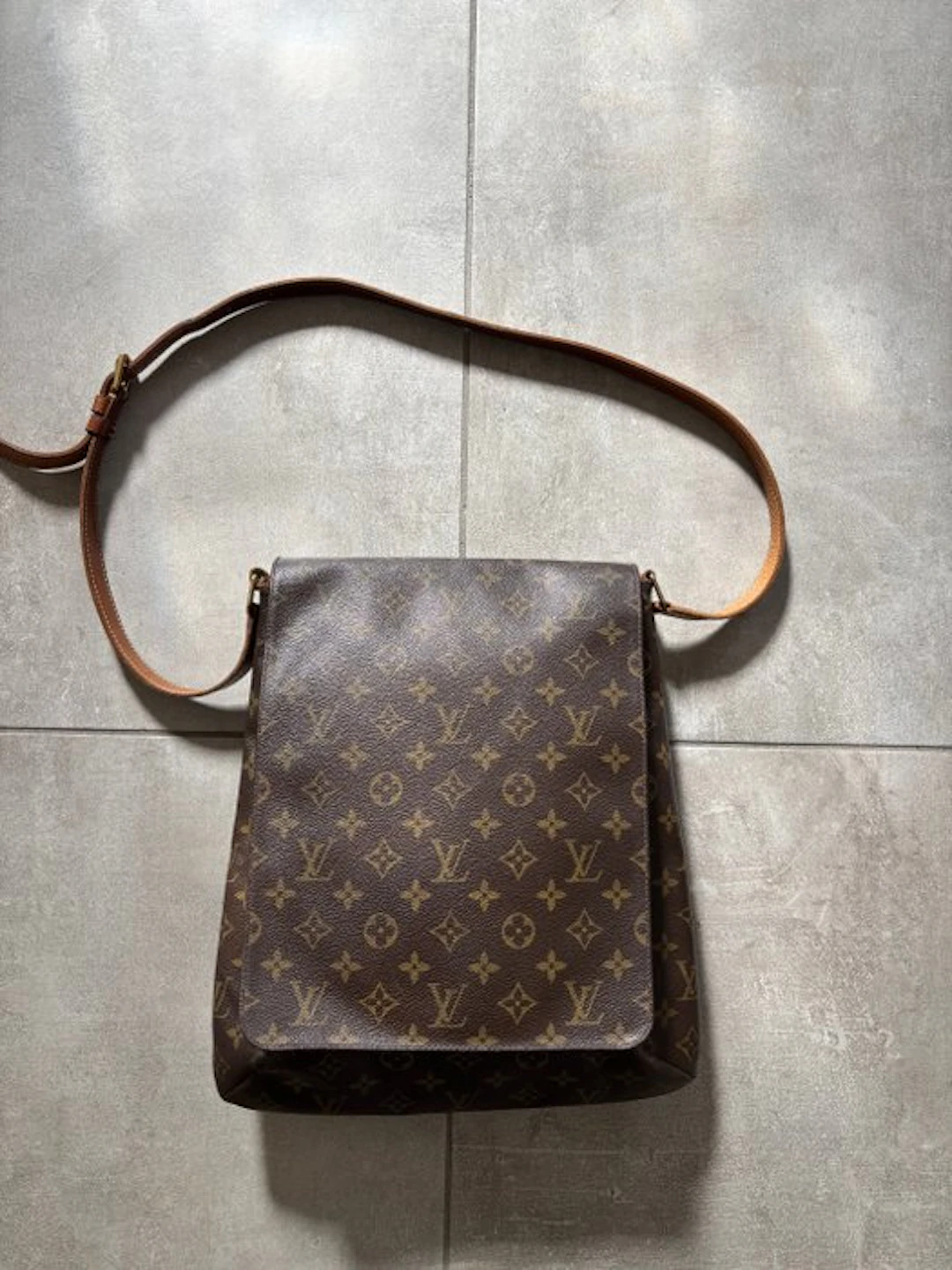 Louis Vuitton - Musette - Shoulder bag