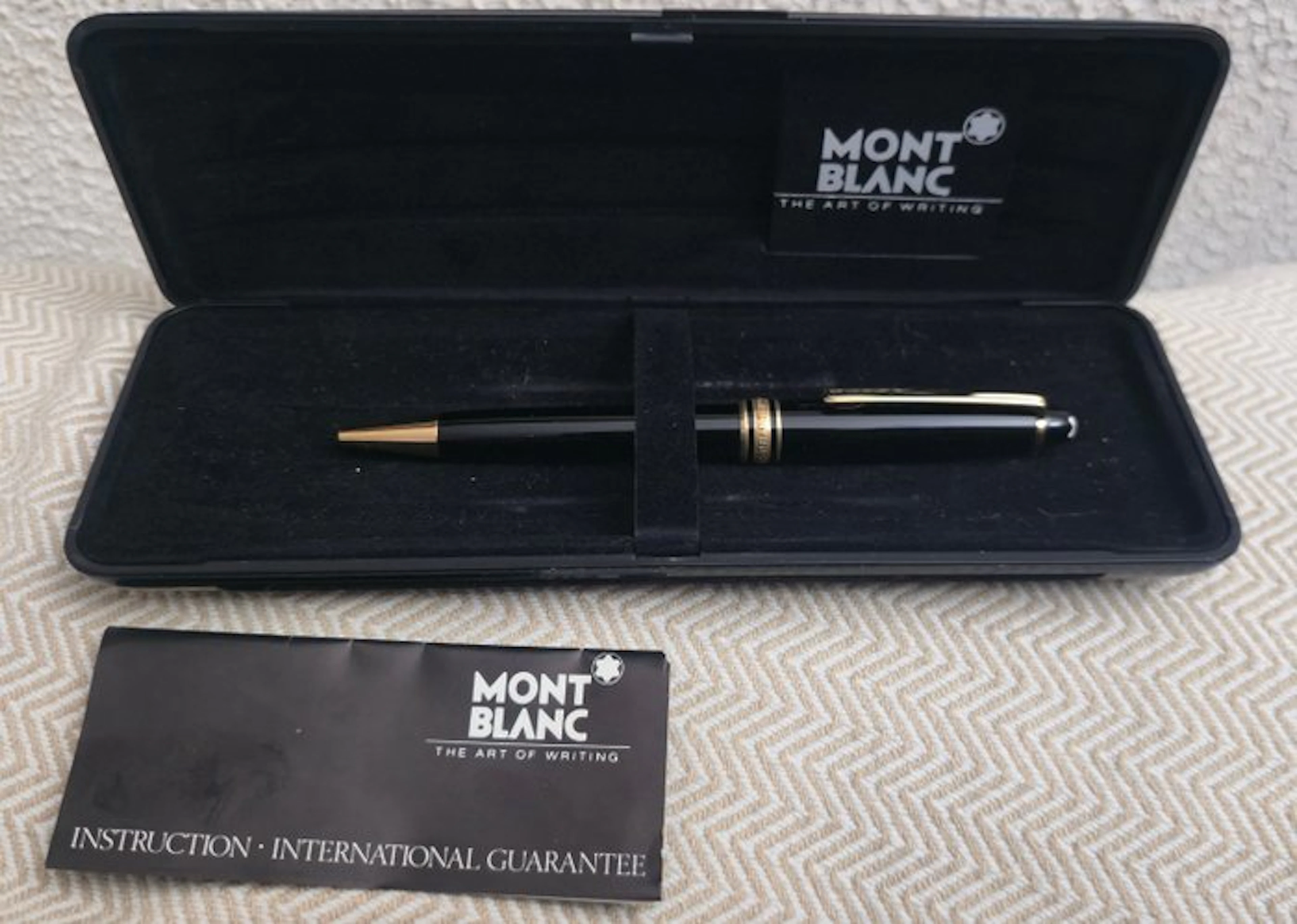 Montblanc - Meisterstuck 164 Negra/orro mont blanc...