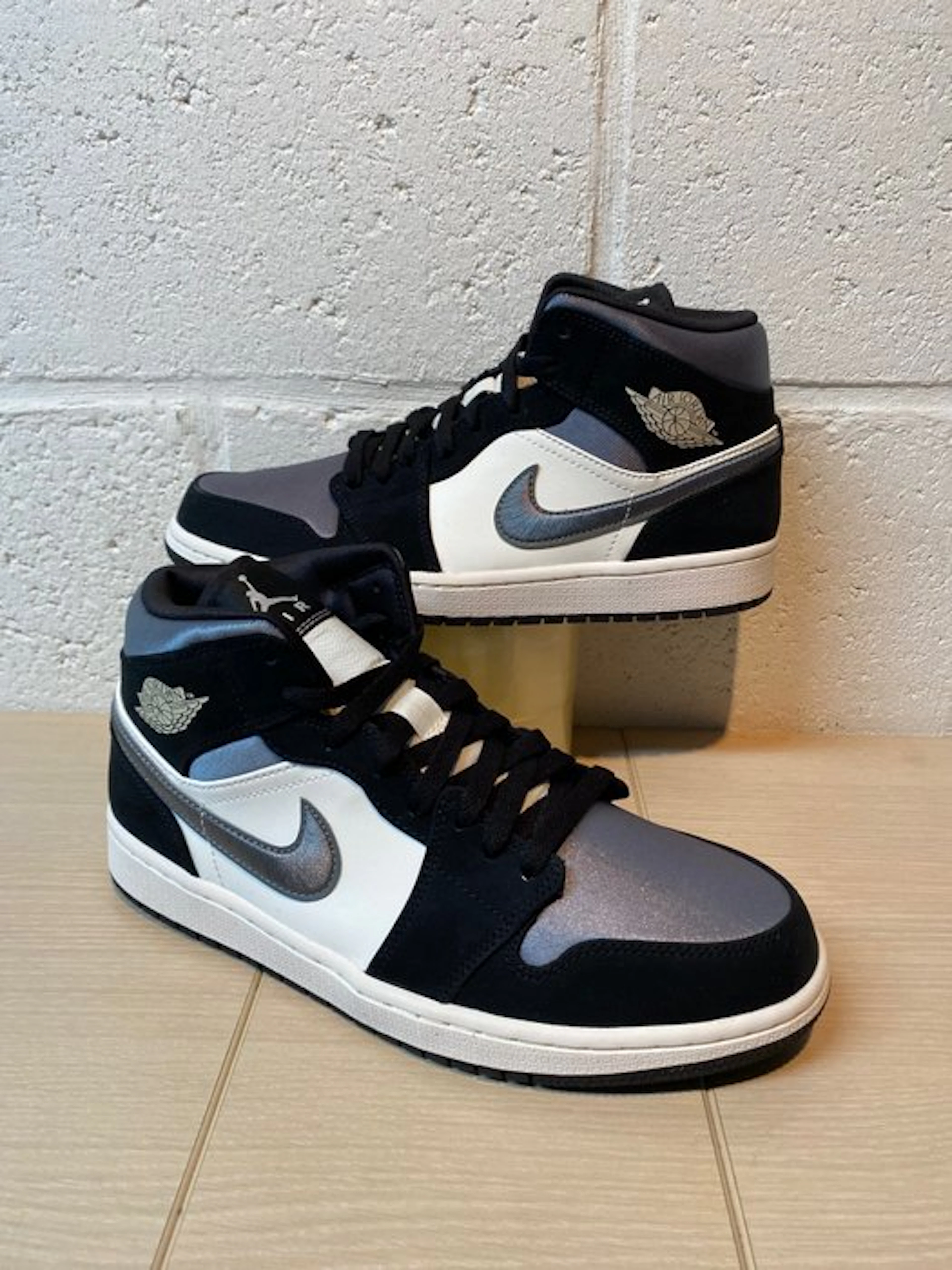 Air Jordan - AJ One Black Satin P42 - Sneakers - Size: EU 42 - New with tags