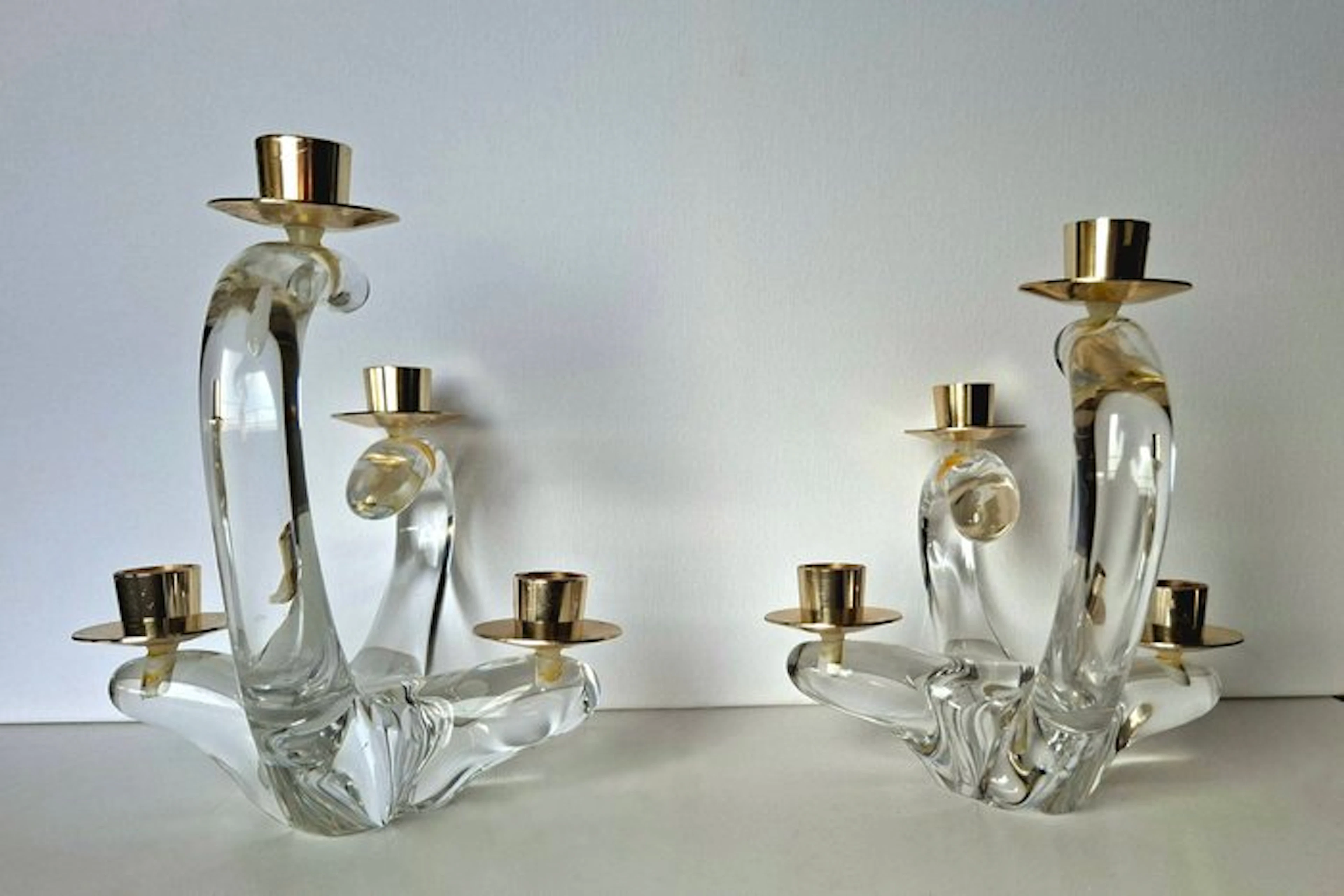 Schneider France - Pareja de candelabros escultóricos de...
