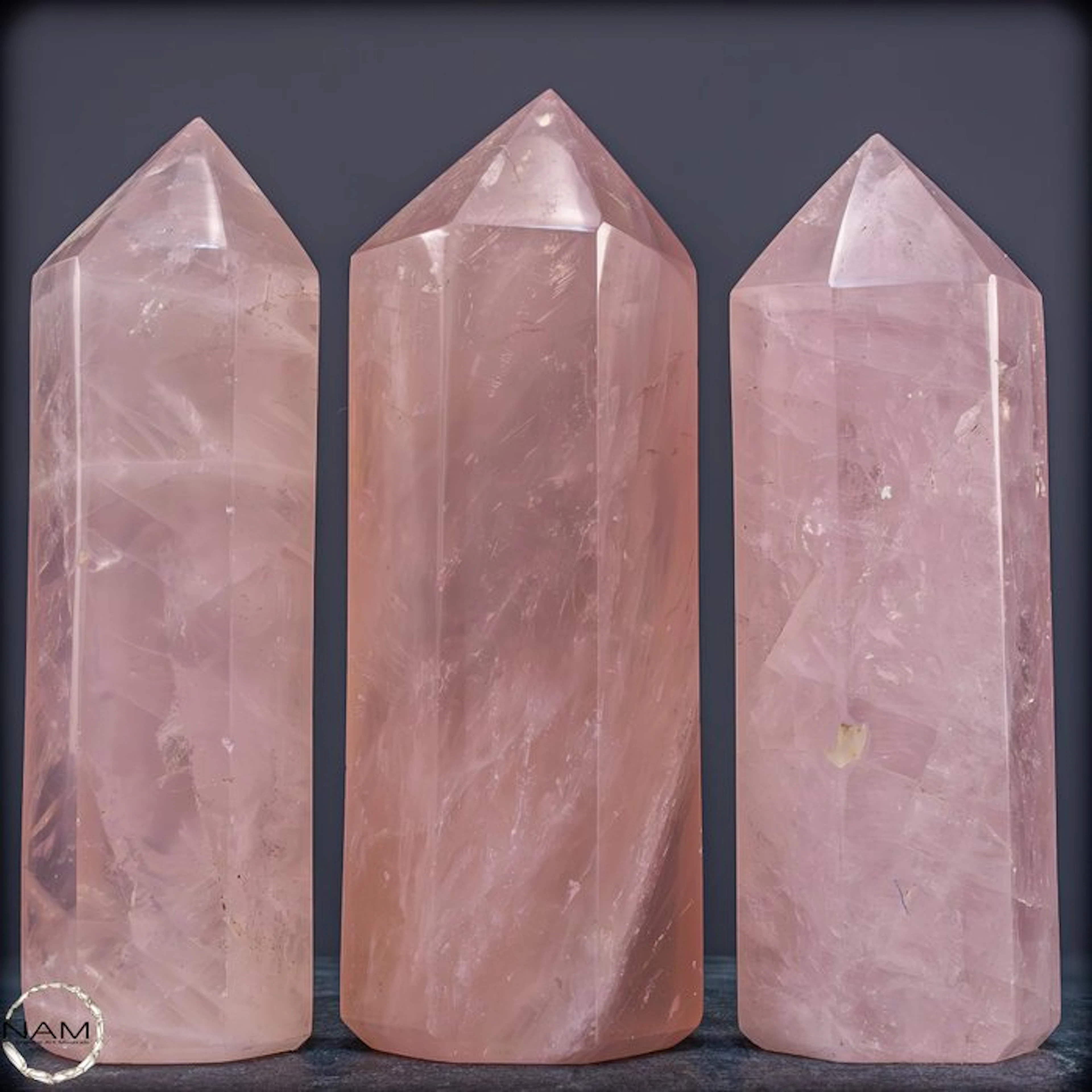 Natural rose quartz set from Brazil – 3 polished obelisks- 2069.51 g - (3)