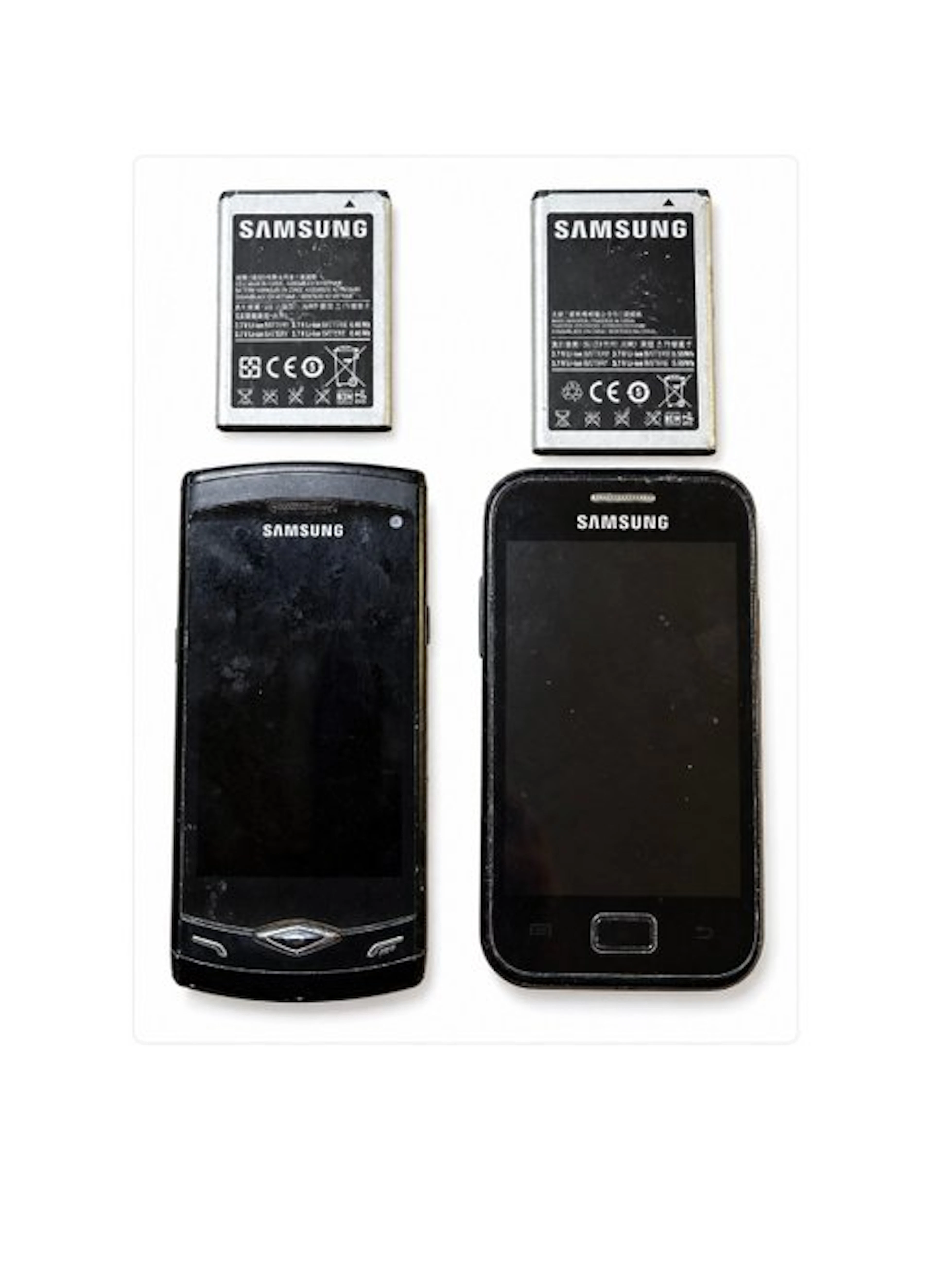 Samsung GT-S5830 - Mobile phone (2)
