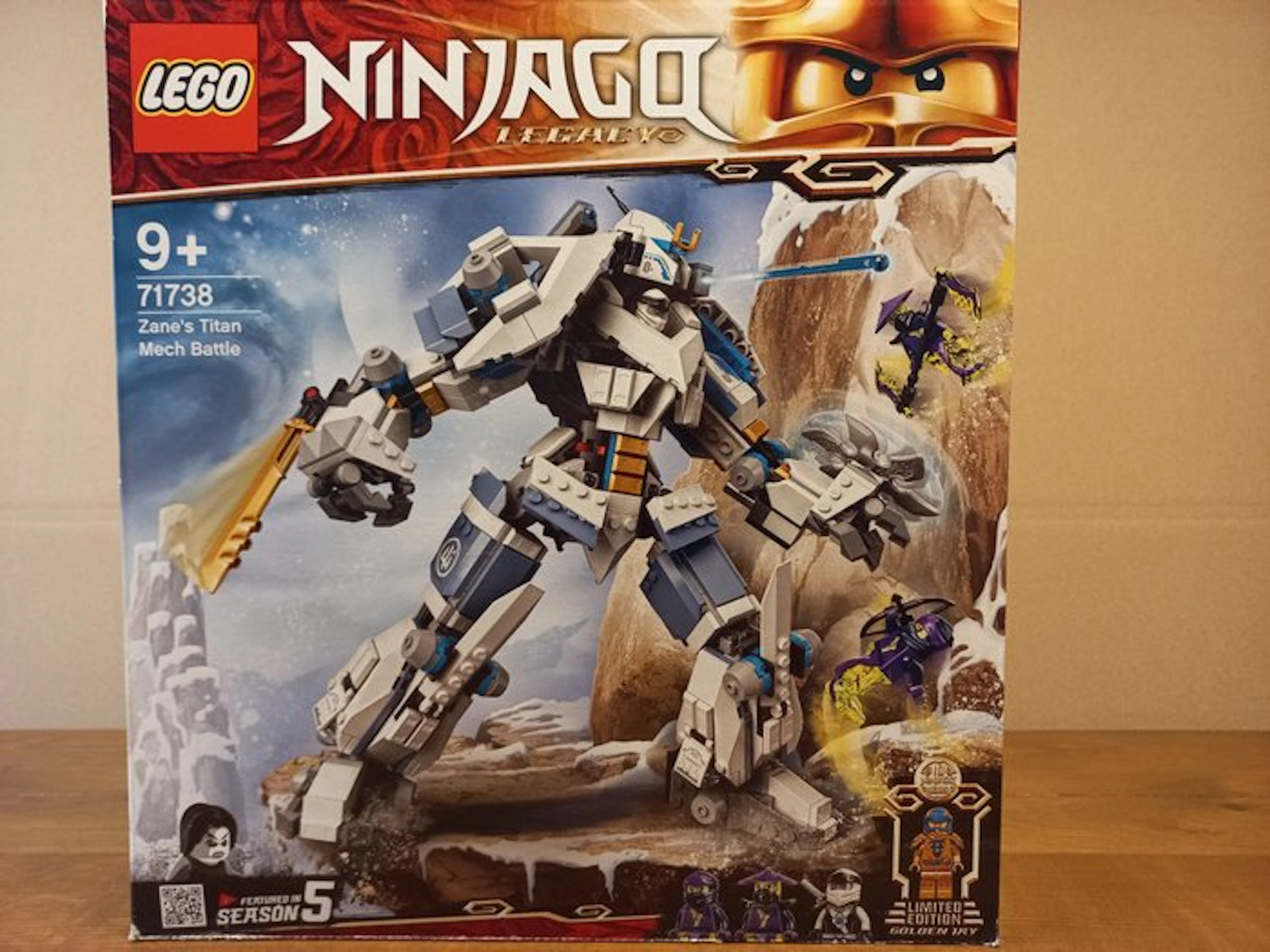 LEGO Set - 71738 - Ninjago - Zane's Titan Mech Battle