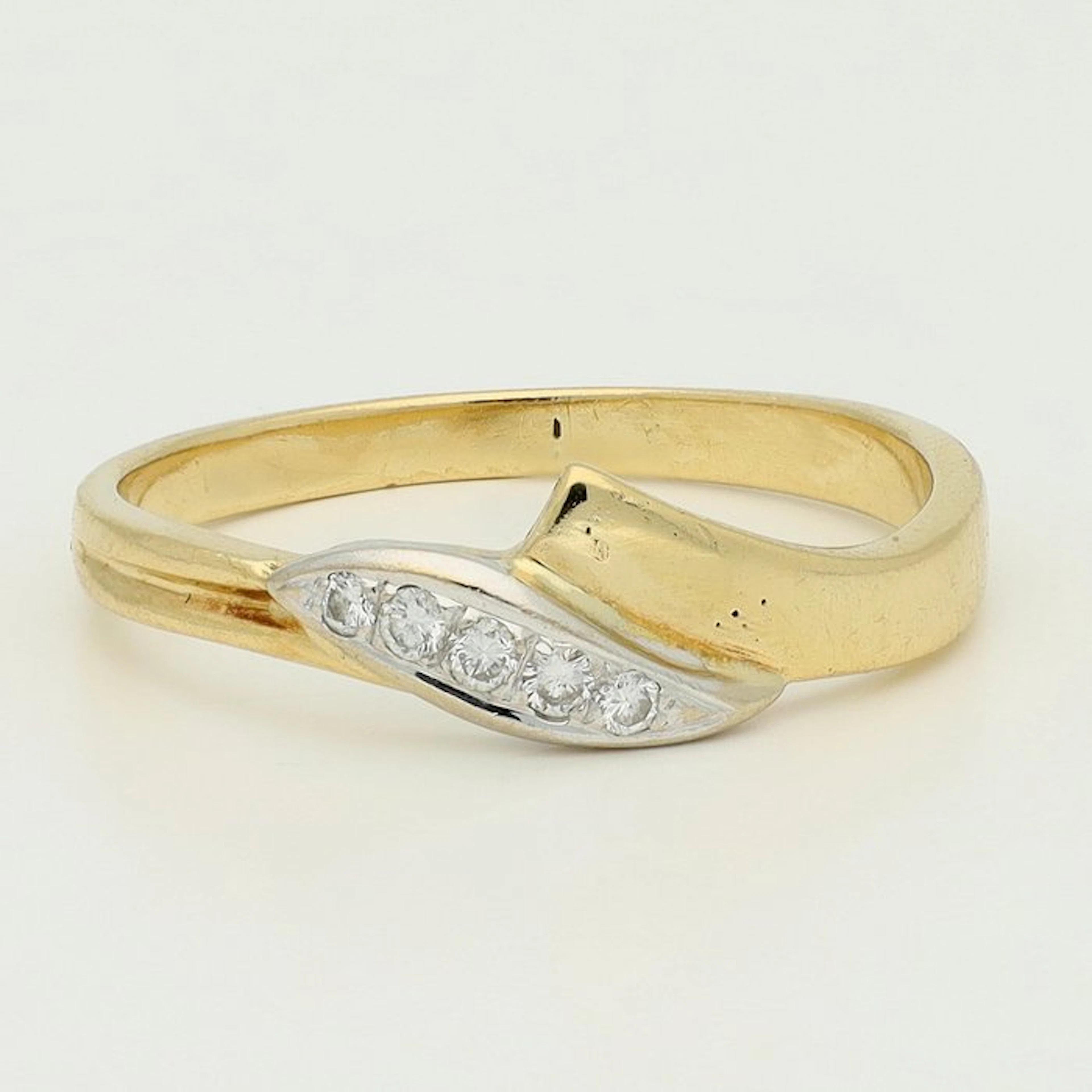 Ring - 18 kt. Yellow gold, White gold Diamond (Natural)