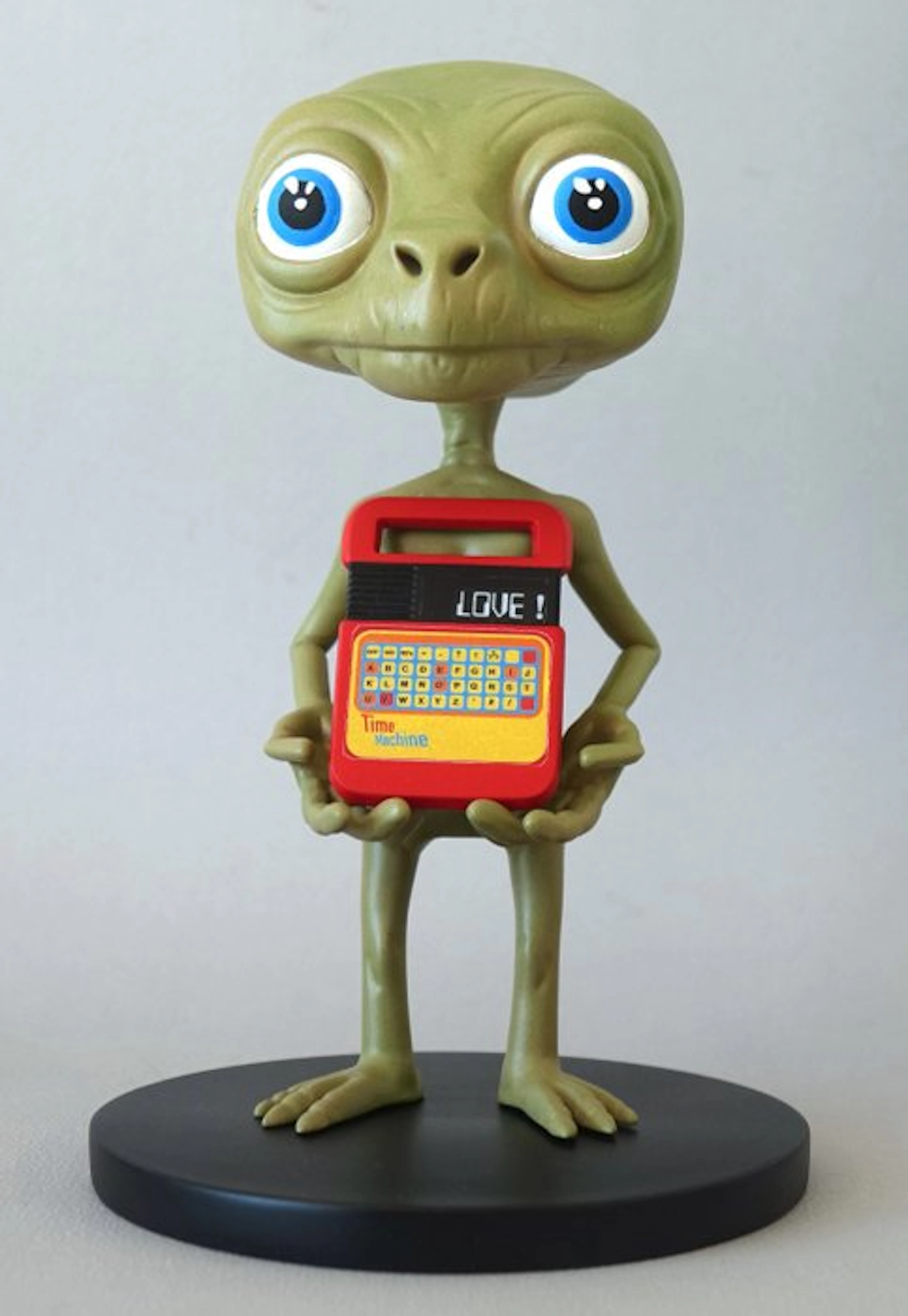 Truteau (1970) - The alien with the time machine (Love)