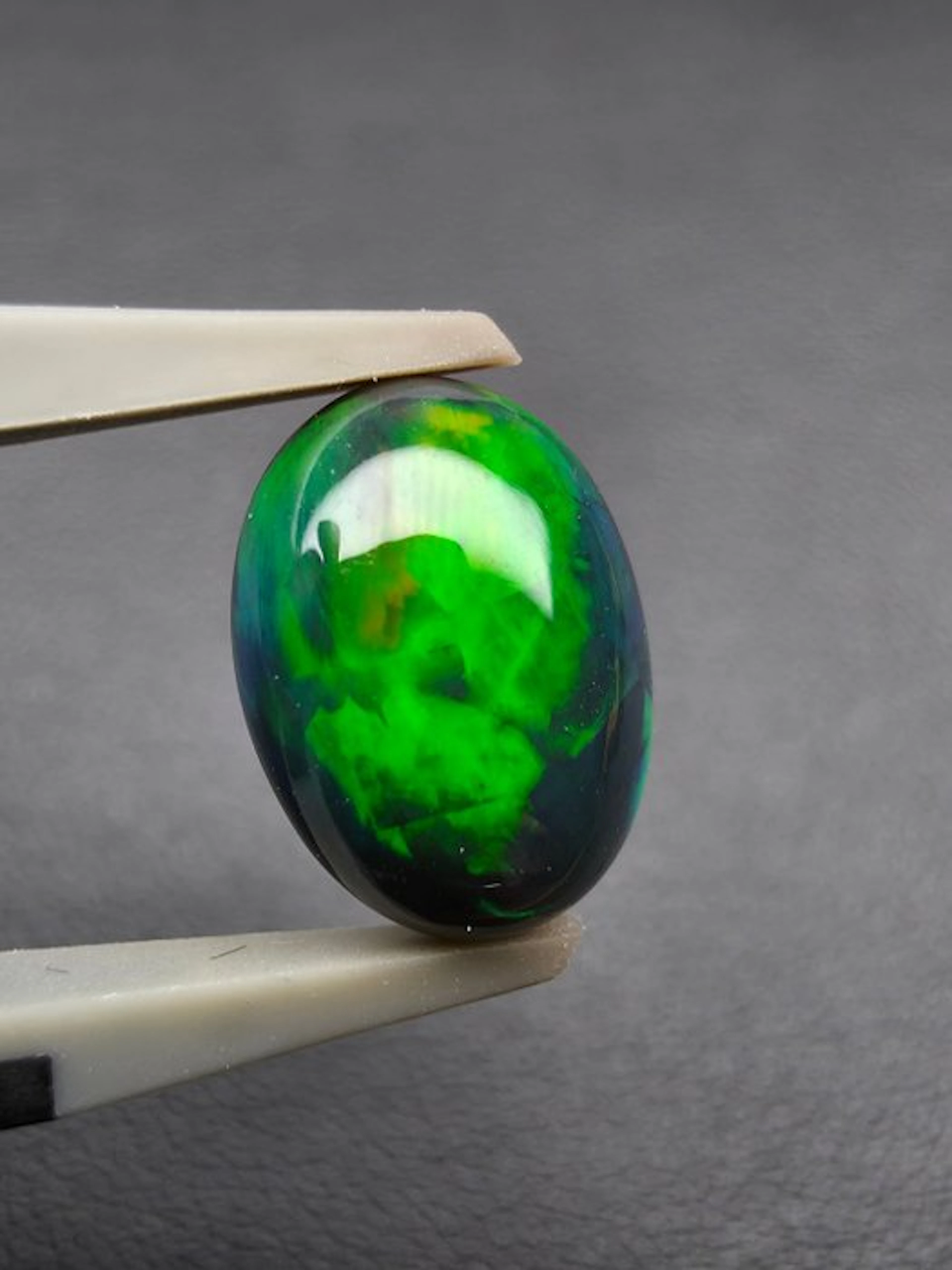 2.19cts Black Opal Cabochon- 0.43 g