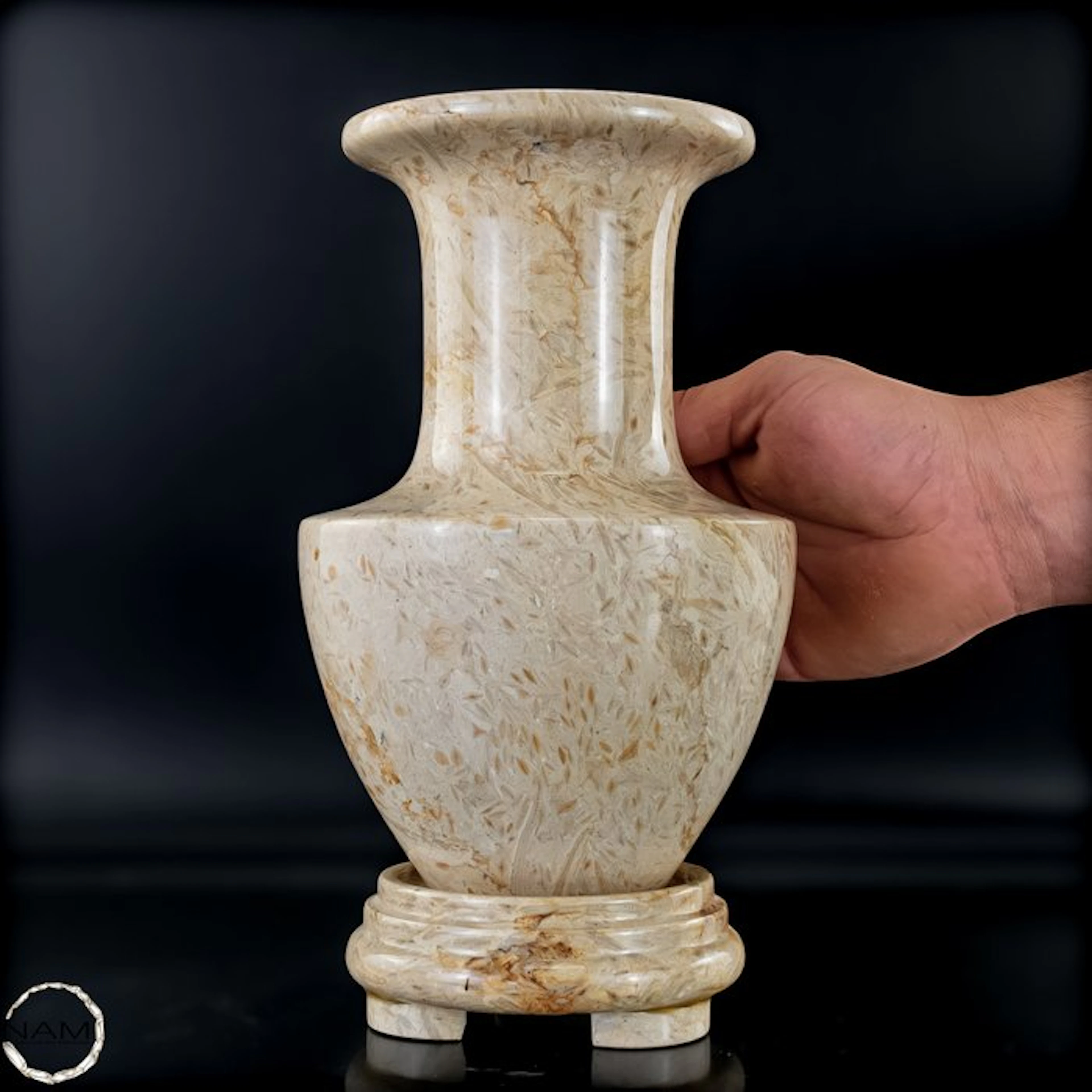 Large vase made of Pakistani marble – polished and massive 15052.1