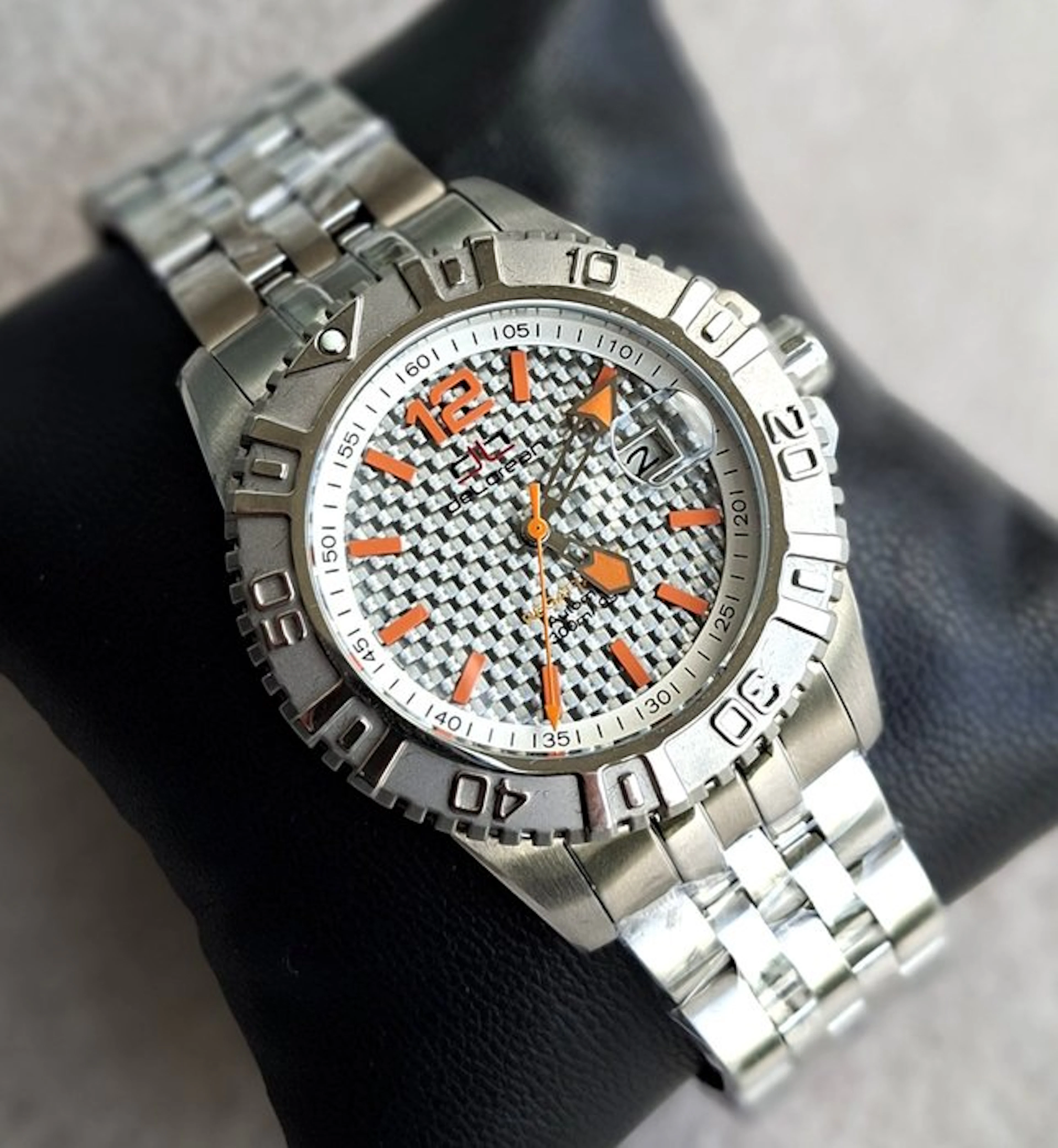 DeLorean - REGATTA EDT 300m/990ft Limited Edition 05/66...