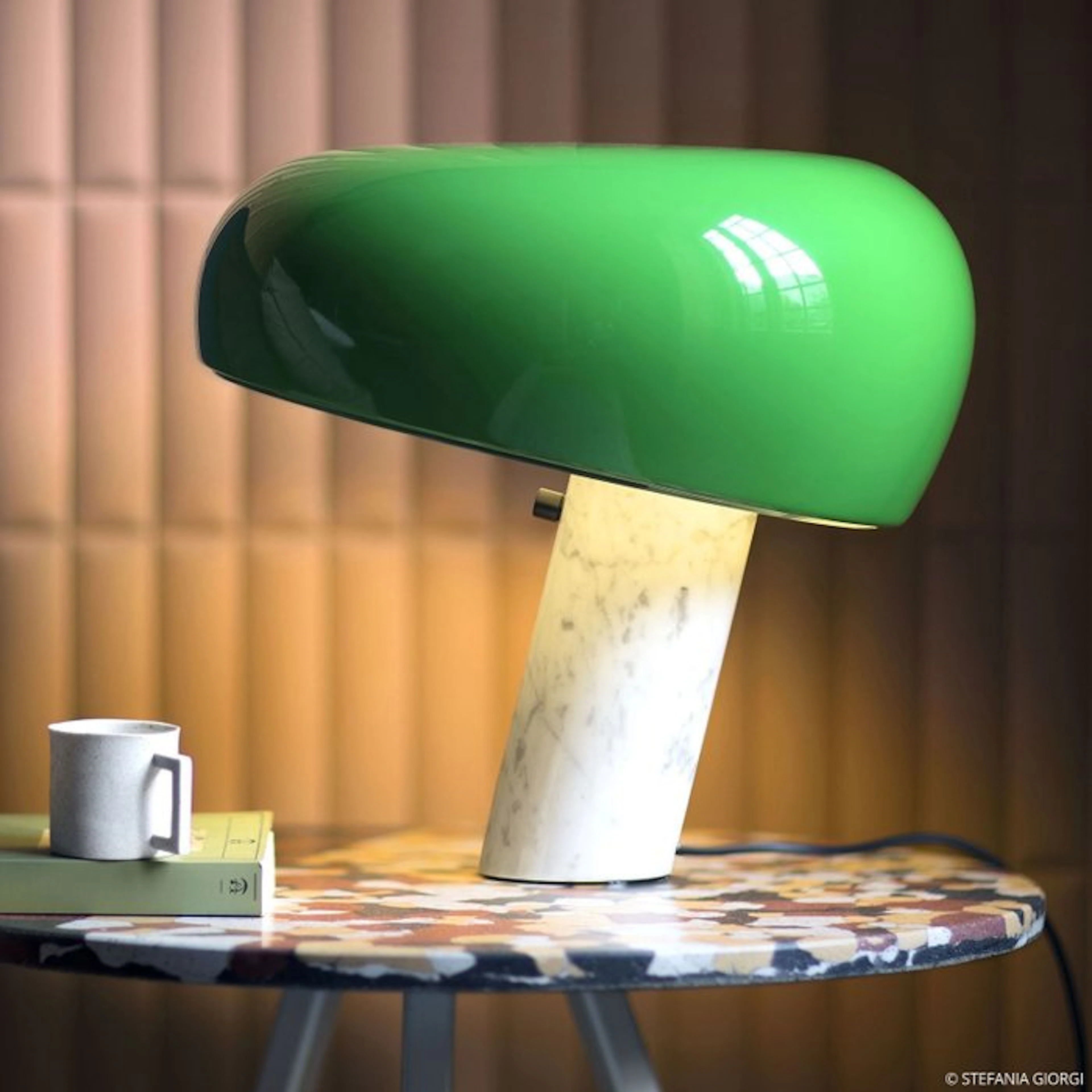 Flos - Achille Castiglioni - Table lamp - SNOOPY - Marble, Metal