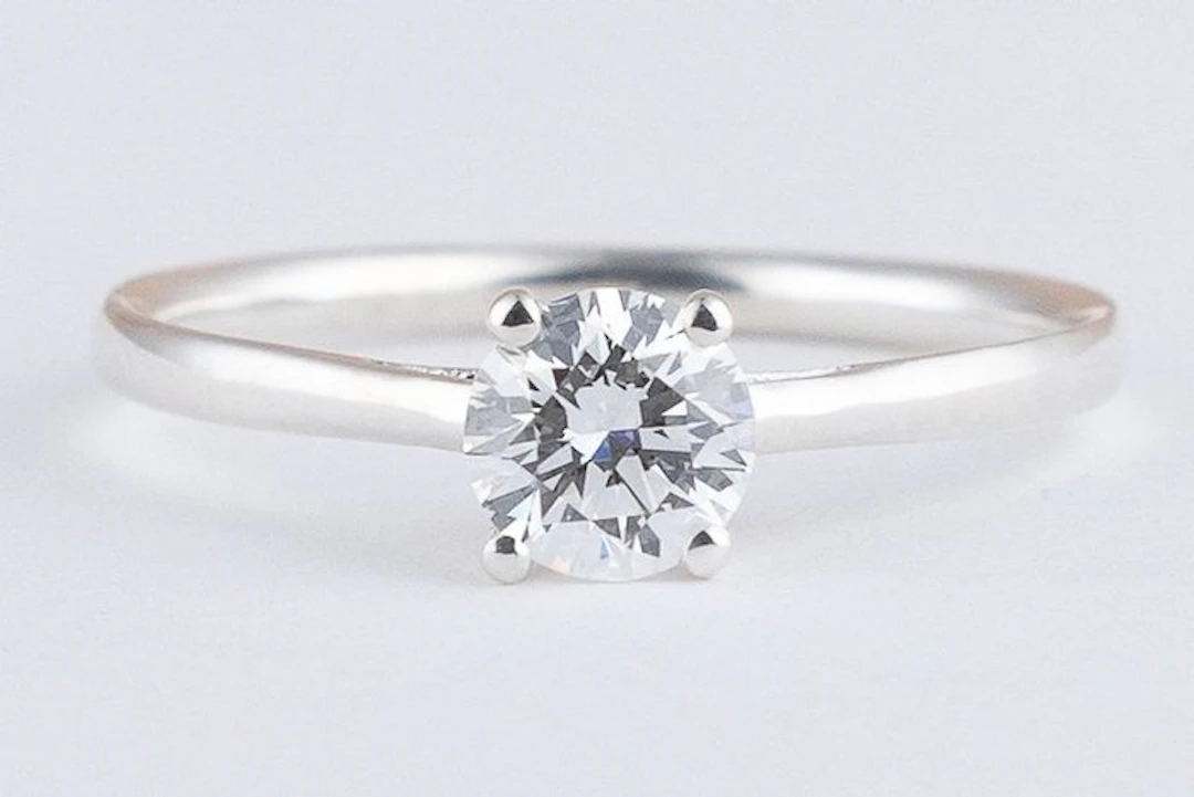 No reserve price - Ring Silver - 0.50ct. tw. Diamond (Lab-grown) - Round D-VVS2