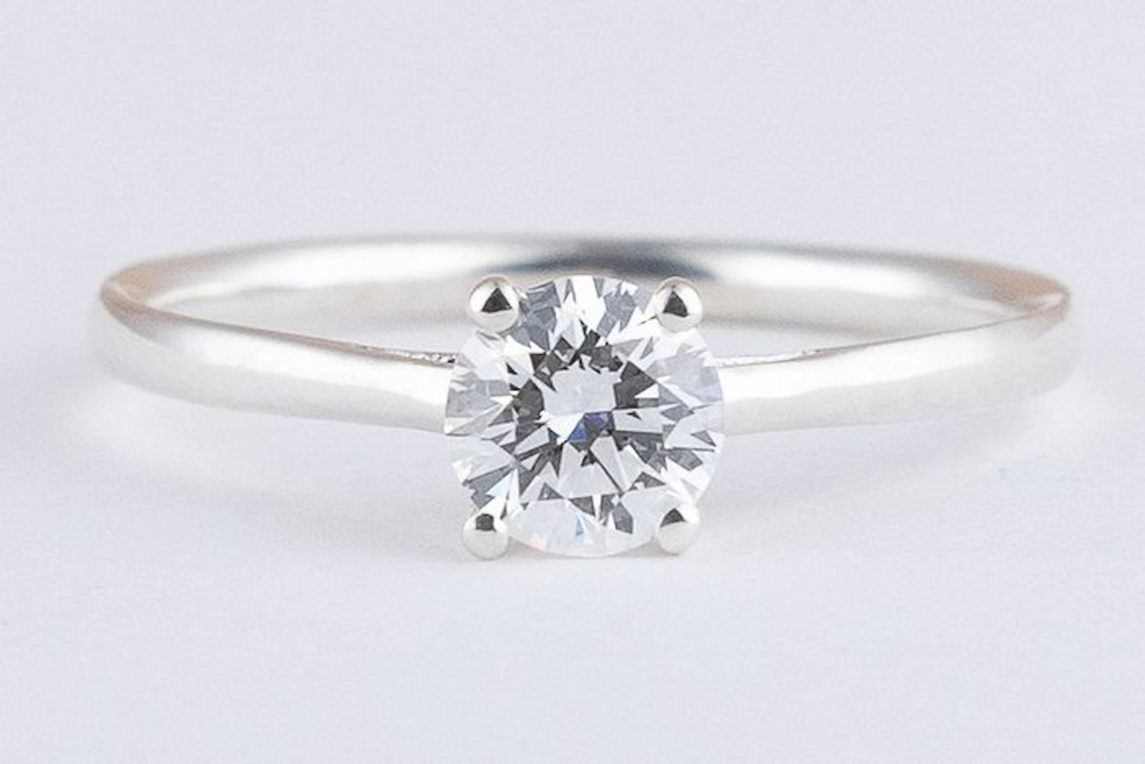 No reserve price - Ring Silver - 0.50ct. tw. Diamond (Lab-grown) - Round D-VVS2