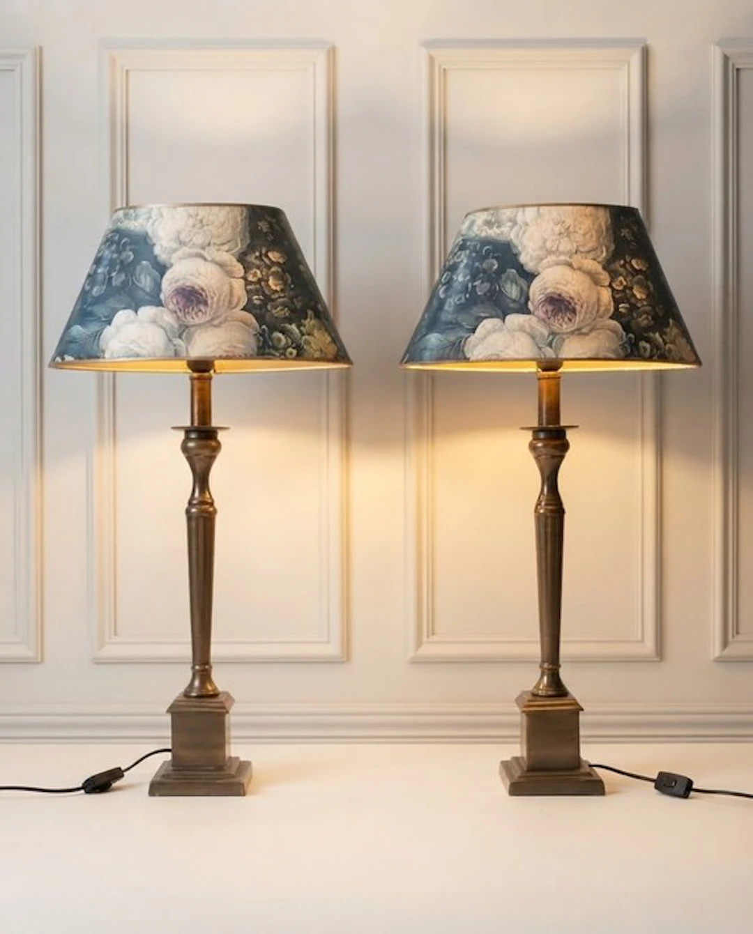 Artisan - Table lamp (2) - Brass - Vintage table lamps