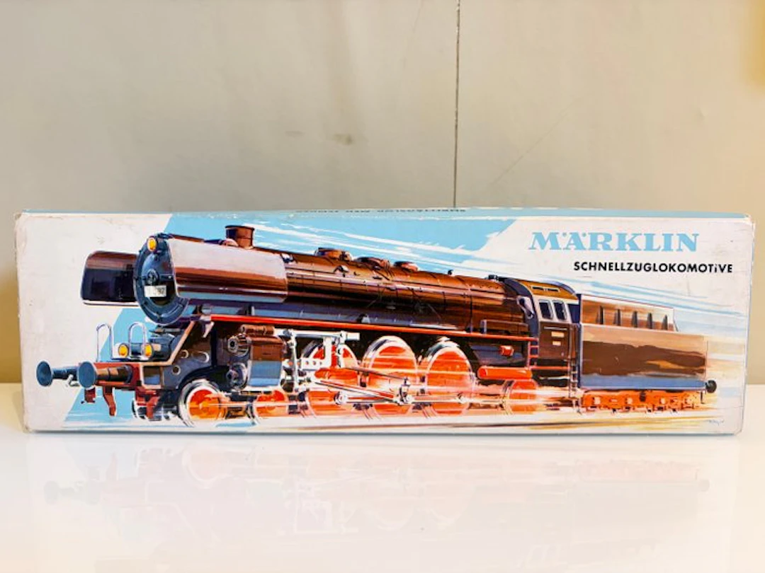 Märklin H0 - 3085 - Steam locomotive with tender (1) - BR 003 131-0 - DB