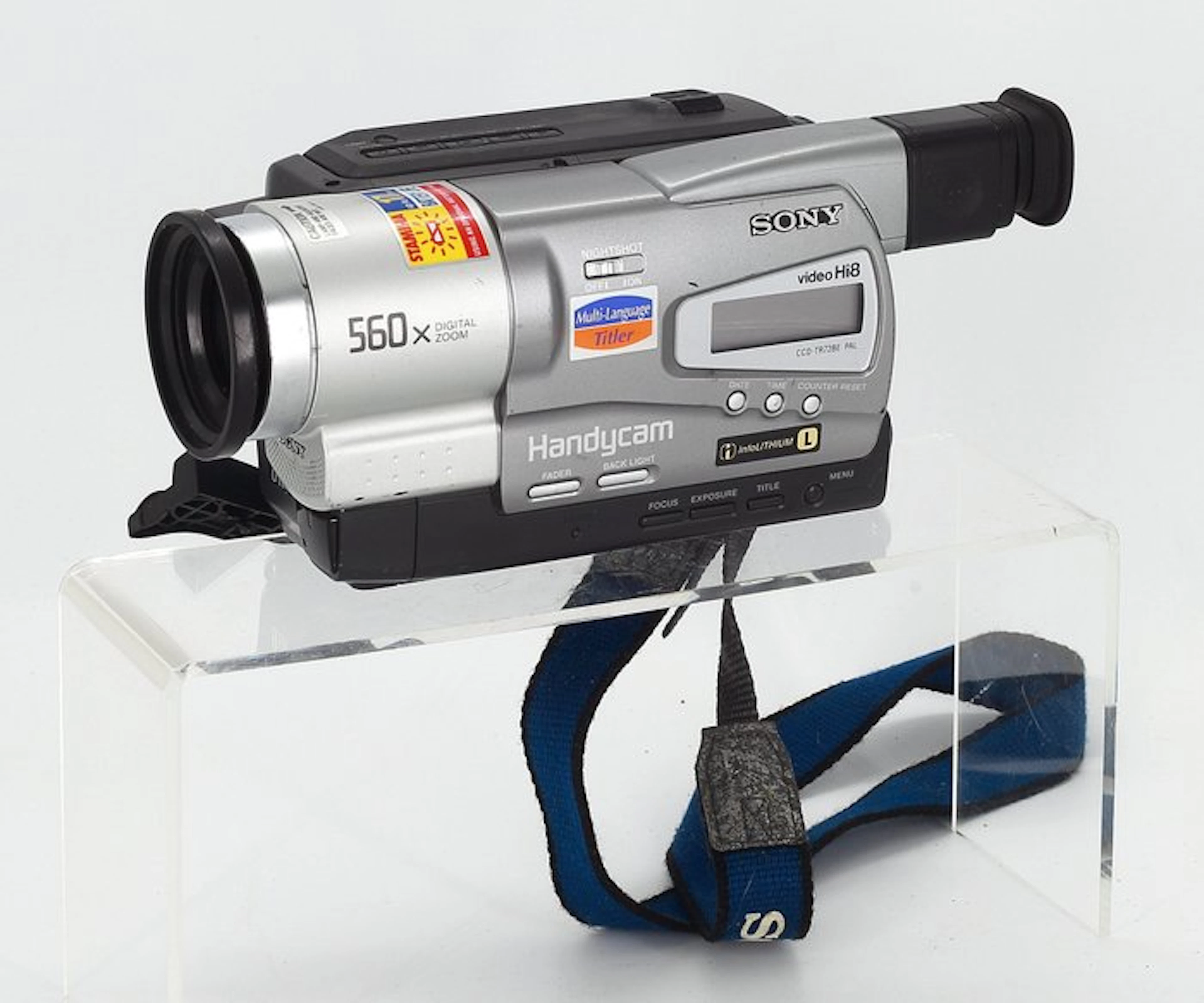 Sony CCD-TR728E Hi8 camera