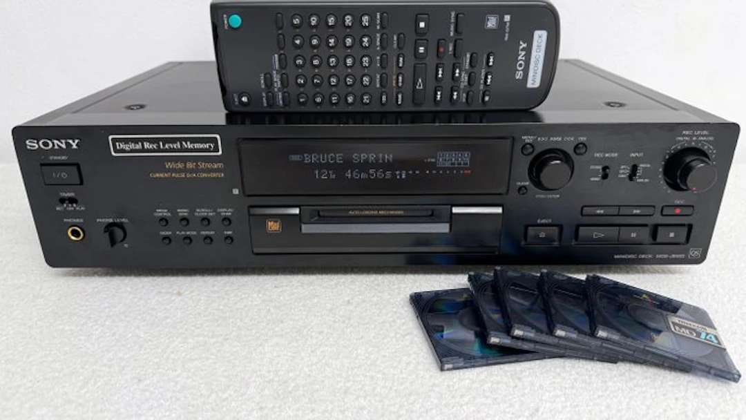 Sony - MDS-JB920 - QS Series - met 5 Maxell minidiscs - Minidisc deck