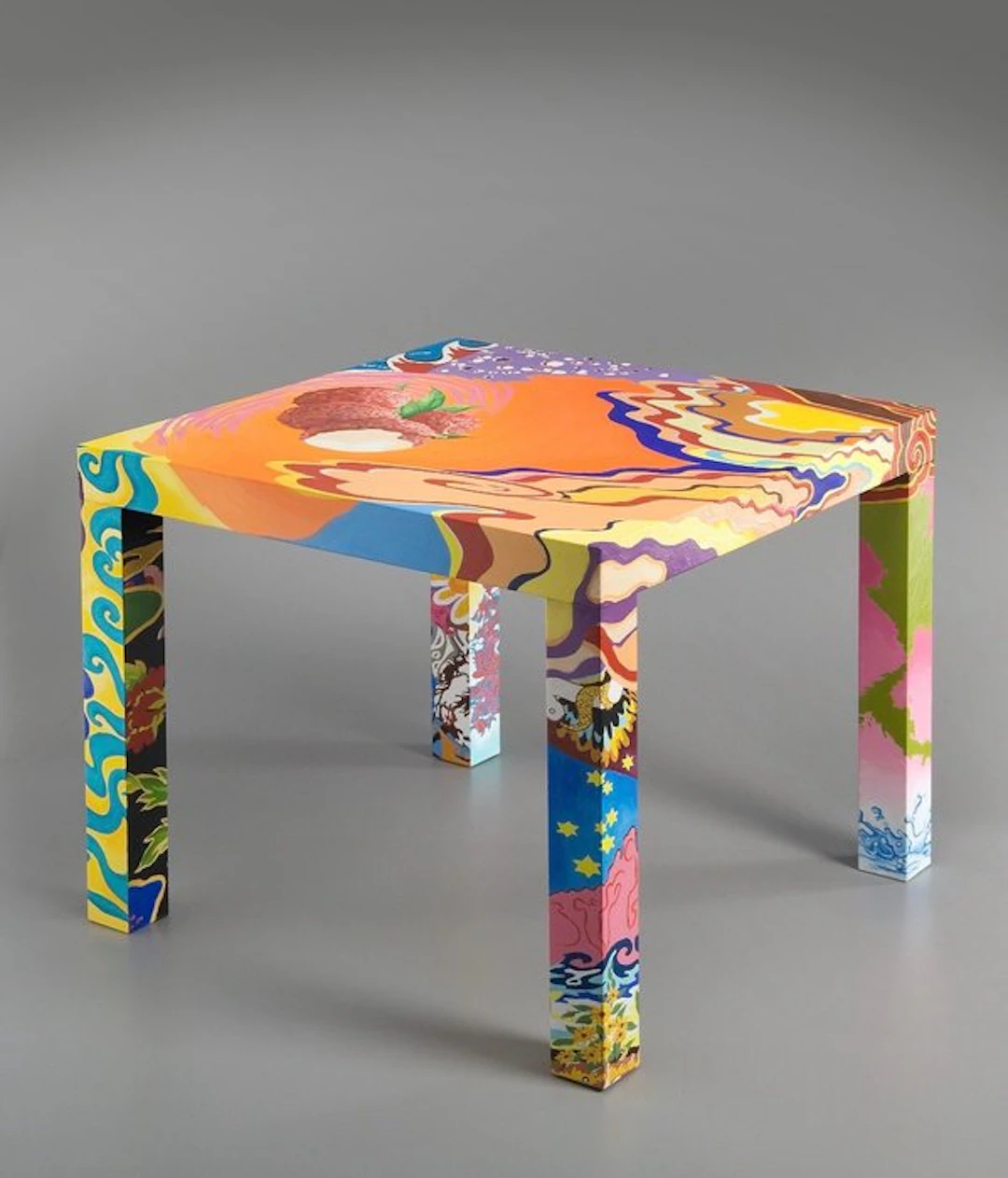 Lisa Braun - Oasi Psichedelica – Tavolino d'Arte in Legno Dipinto