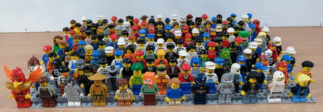 LEGO - Minifigures - 02. partij van poppetjes 144 stuks - 1990-2000